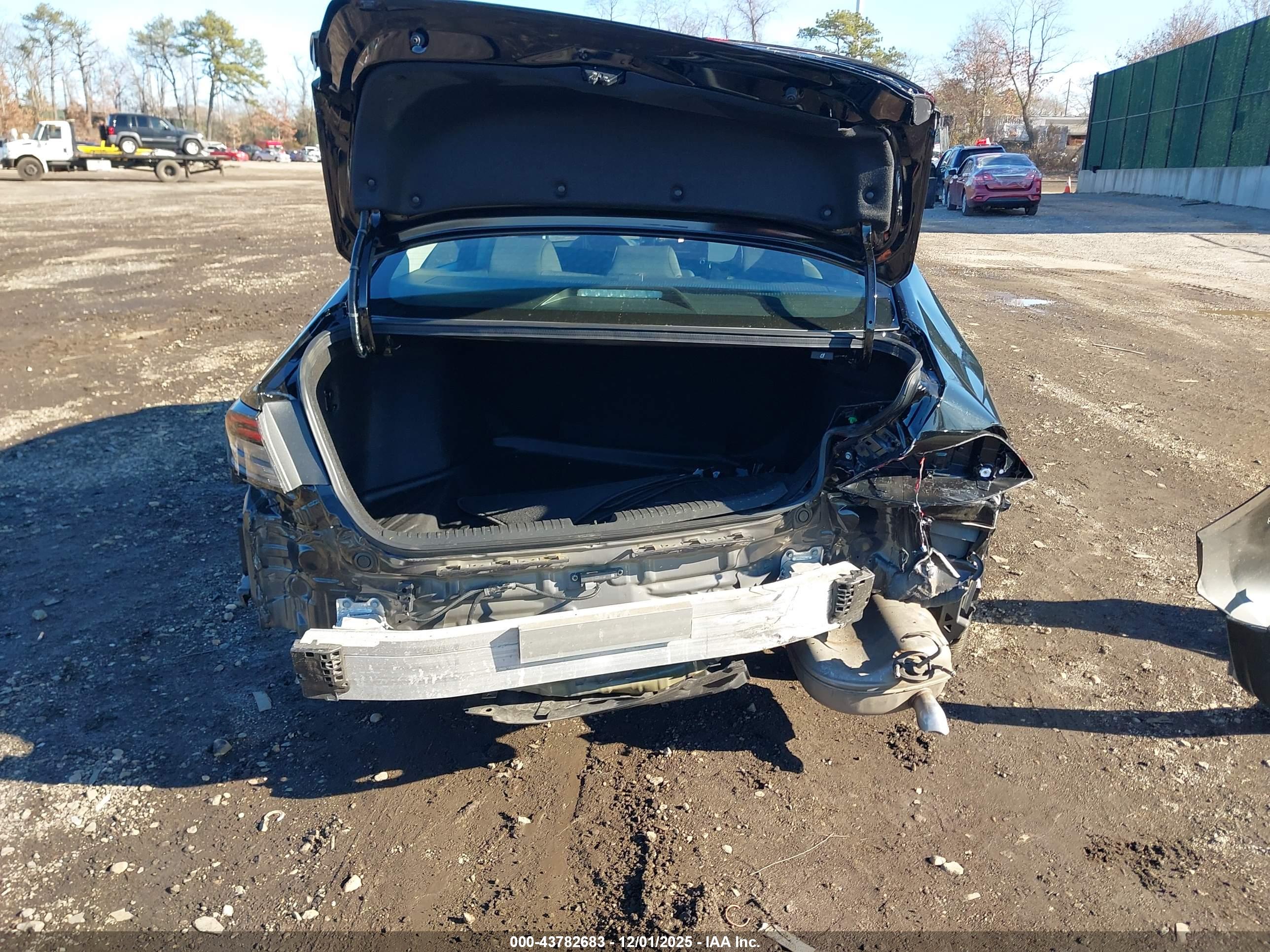 HONDA ACCORD image 6