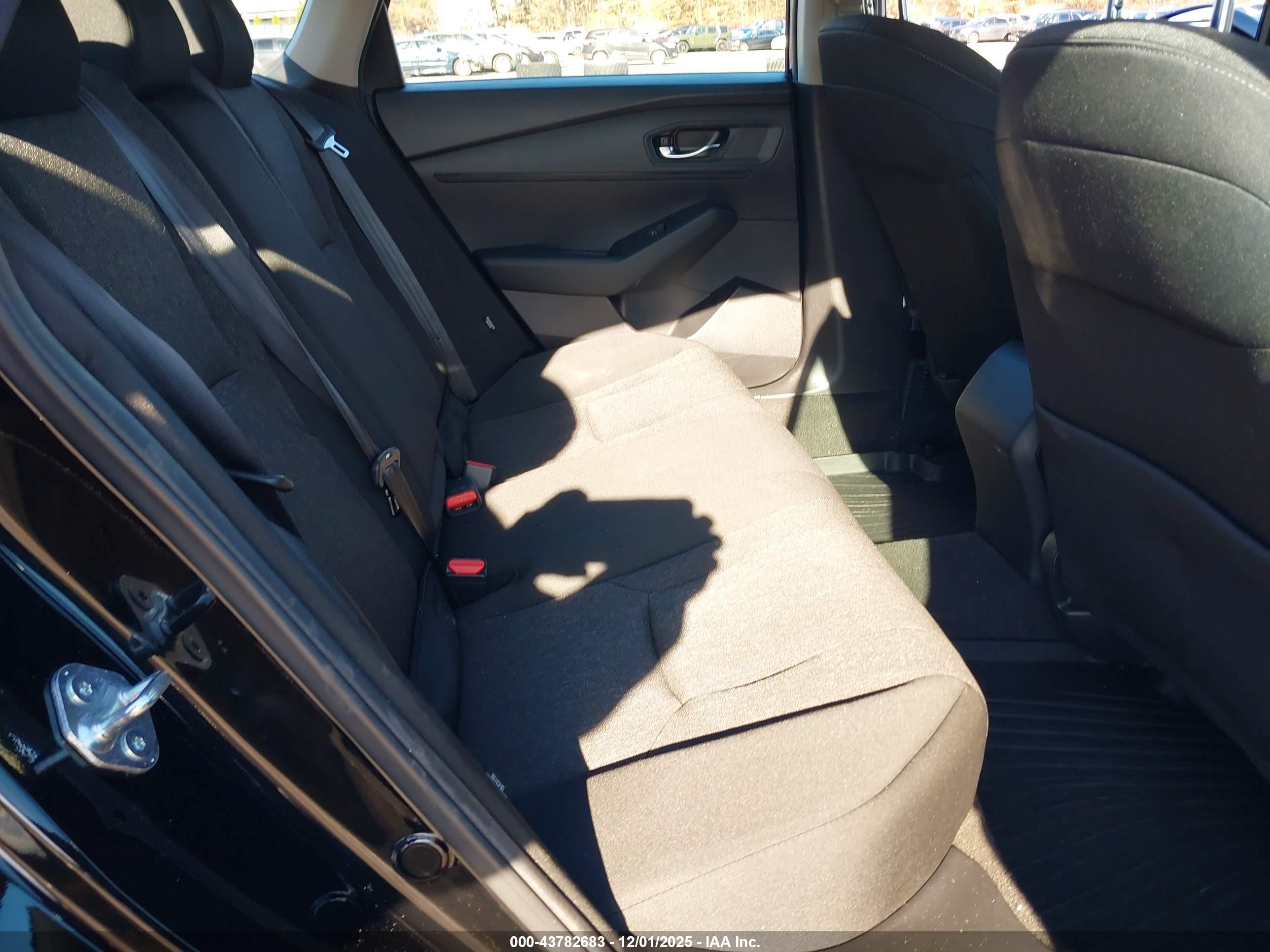 HONDA ACCORD image 8