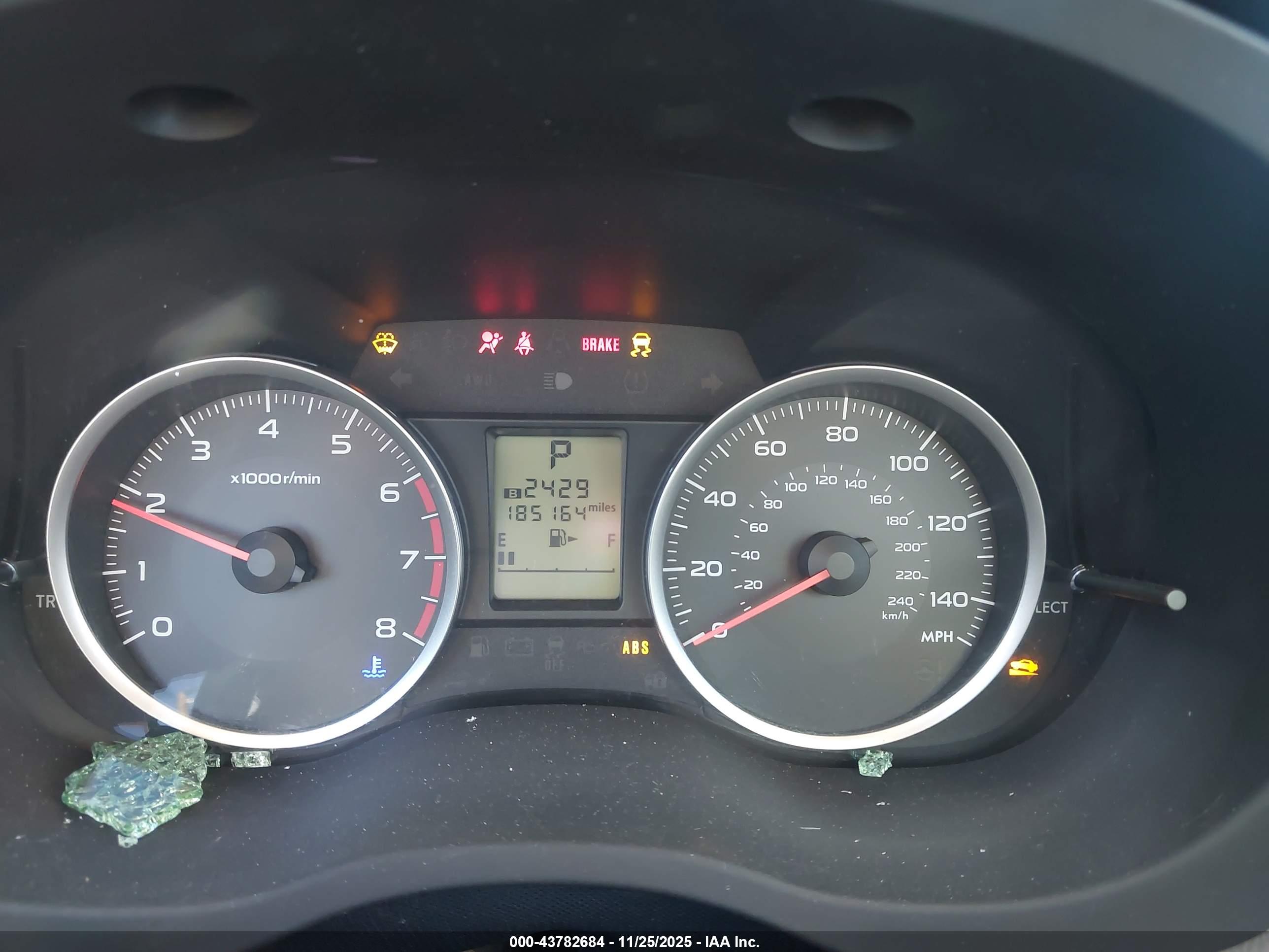 SUBARU FORESTER image 7