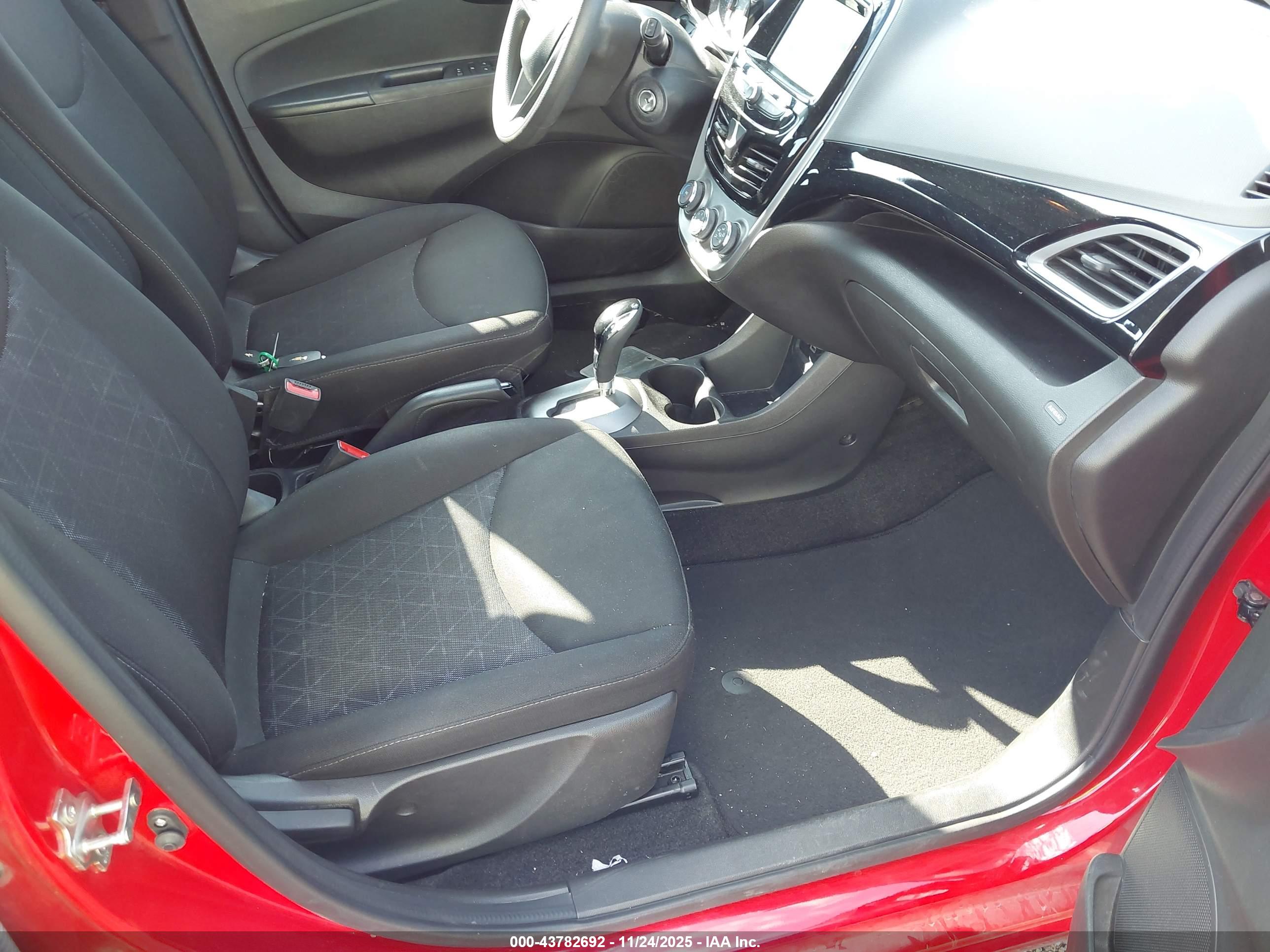 CHEVROLET SPARK image 5