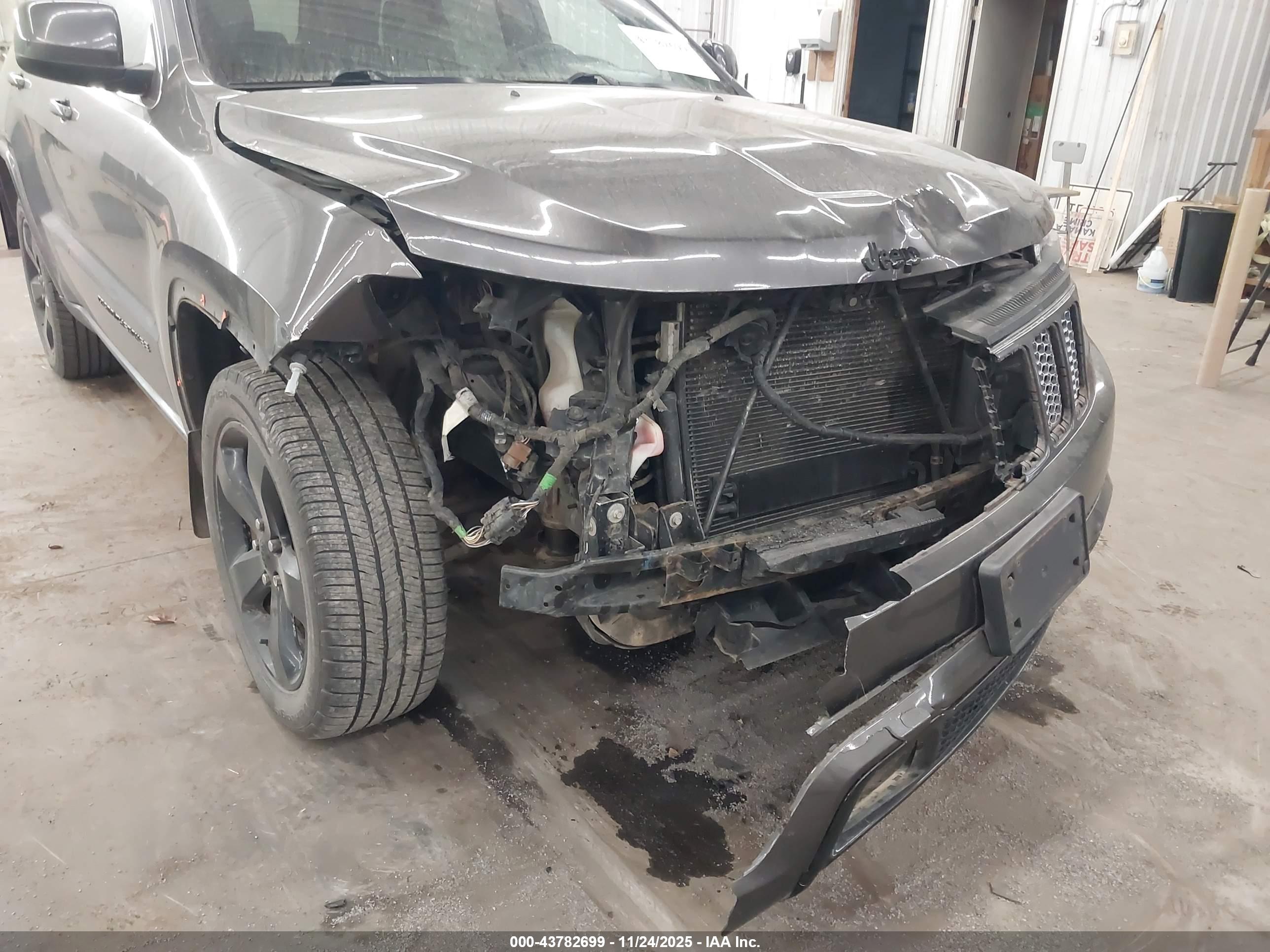 JEEP GRAND image 6