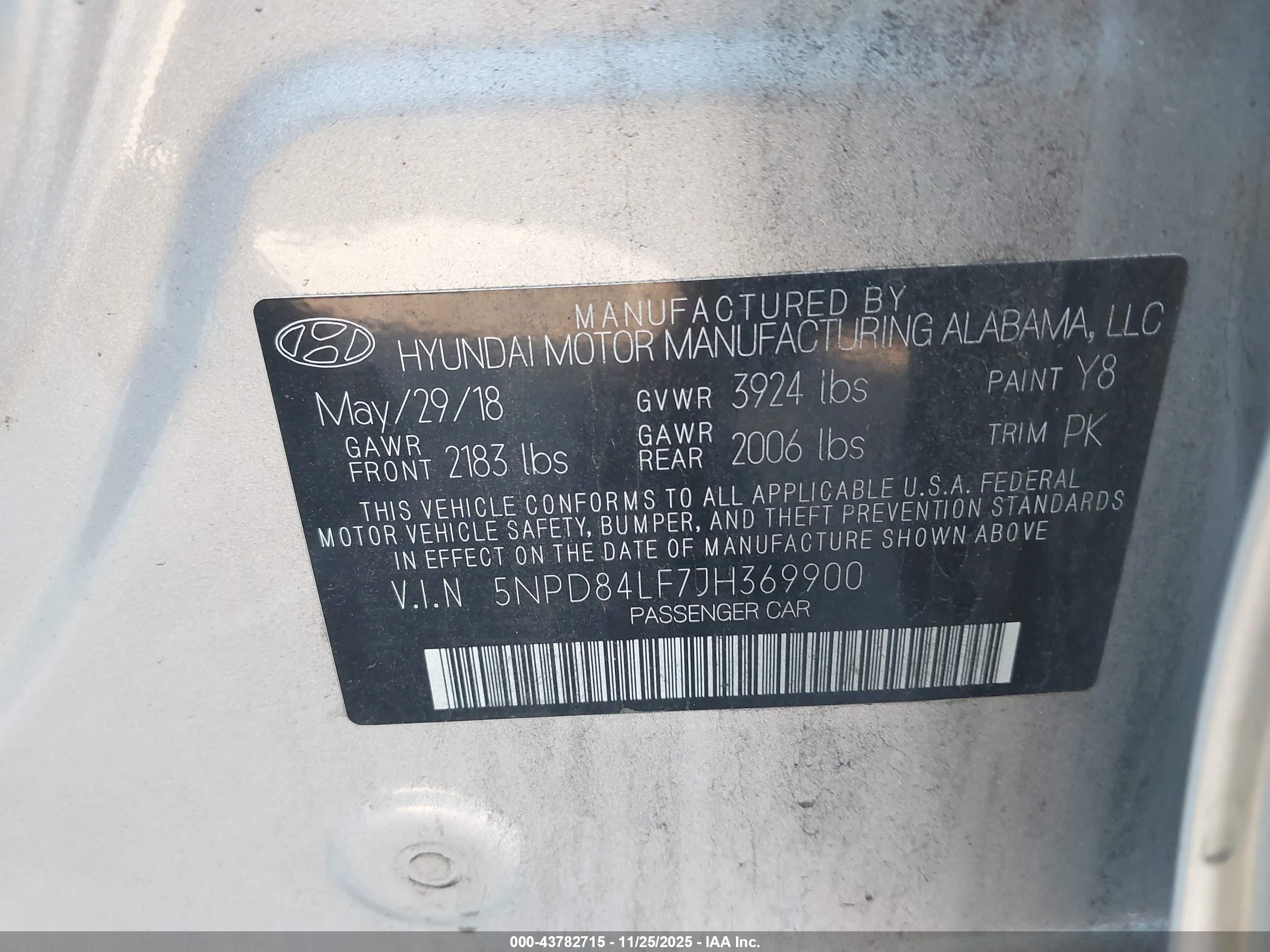 HYUNDAI ELANTRA image 9