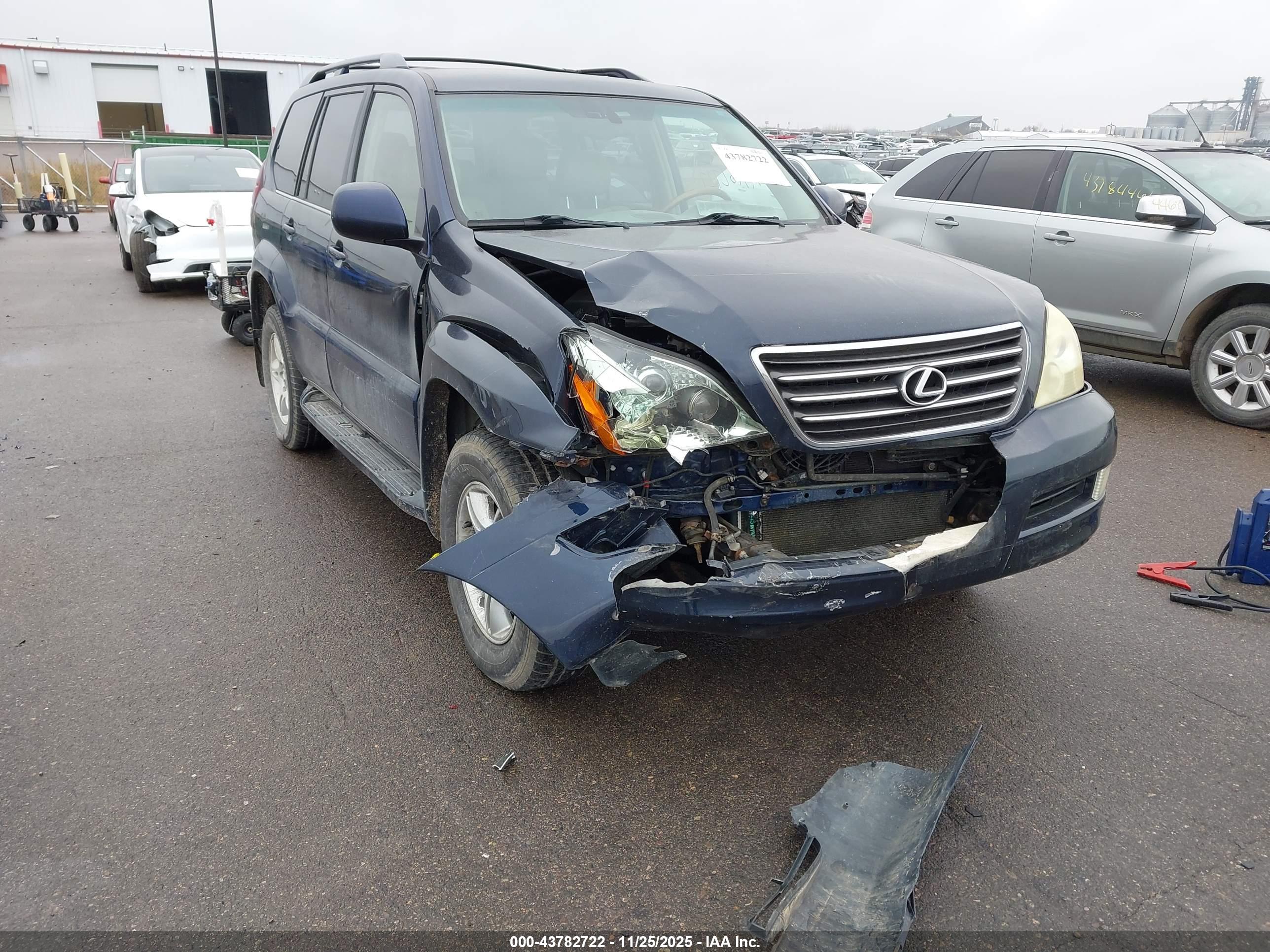 LEXUS GX image 6