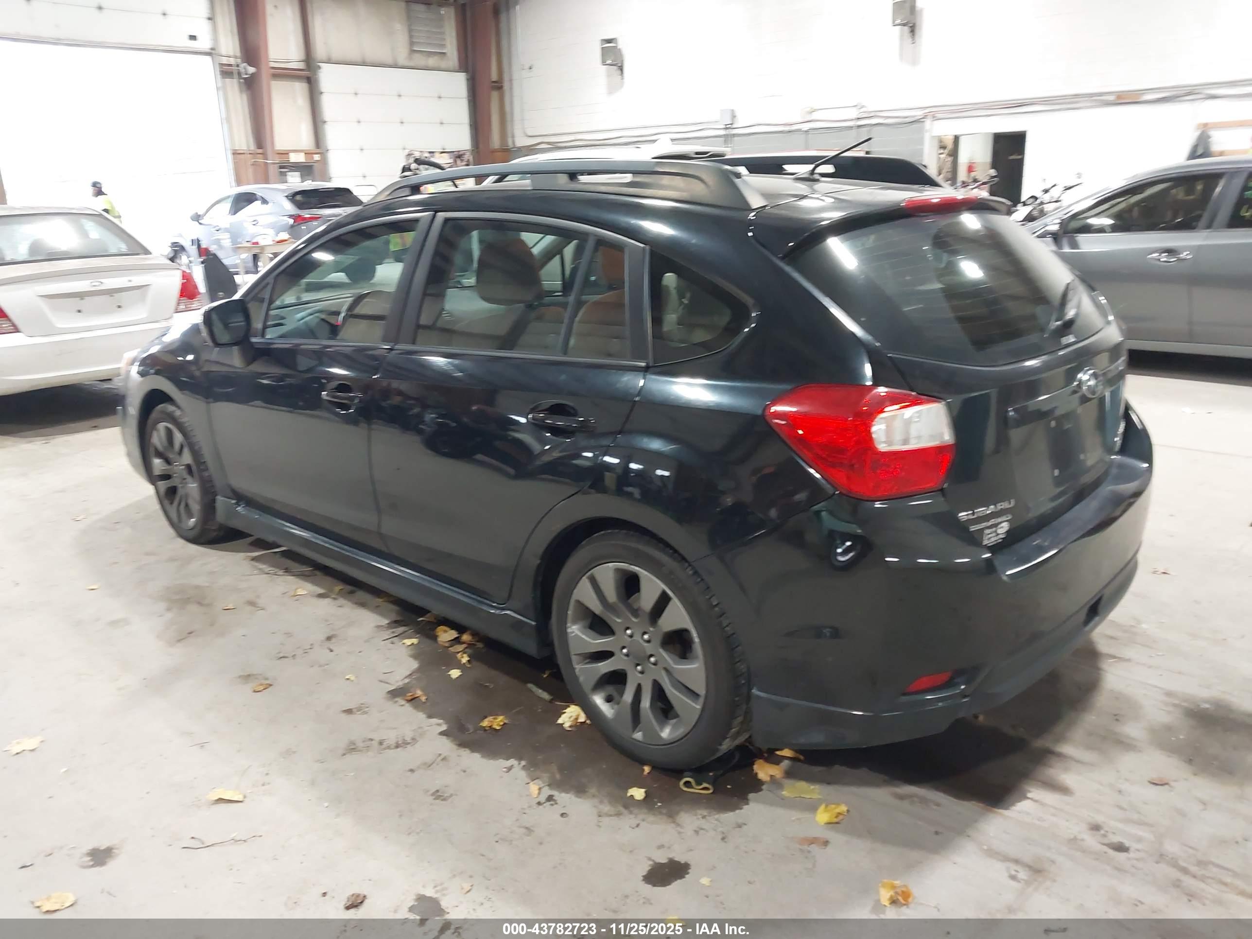 SUBARU IMPREZA image 3