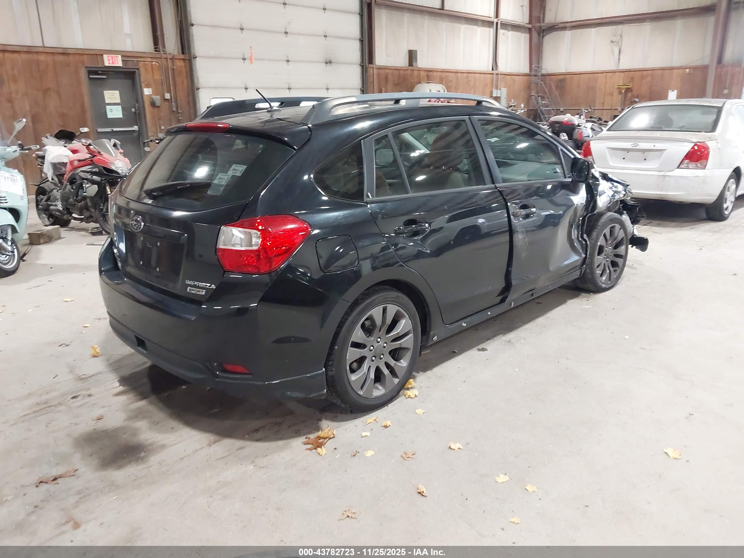 SUBARU IMPREZA image 4