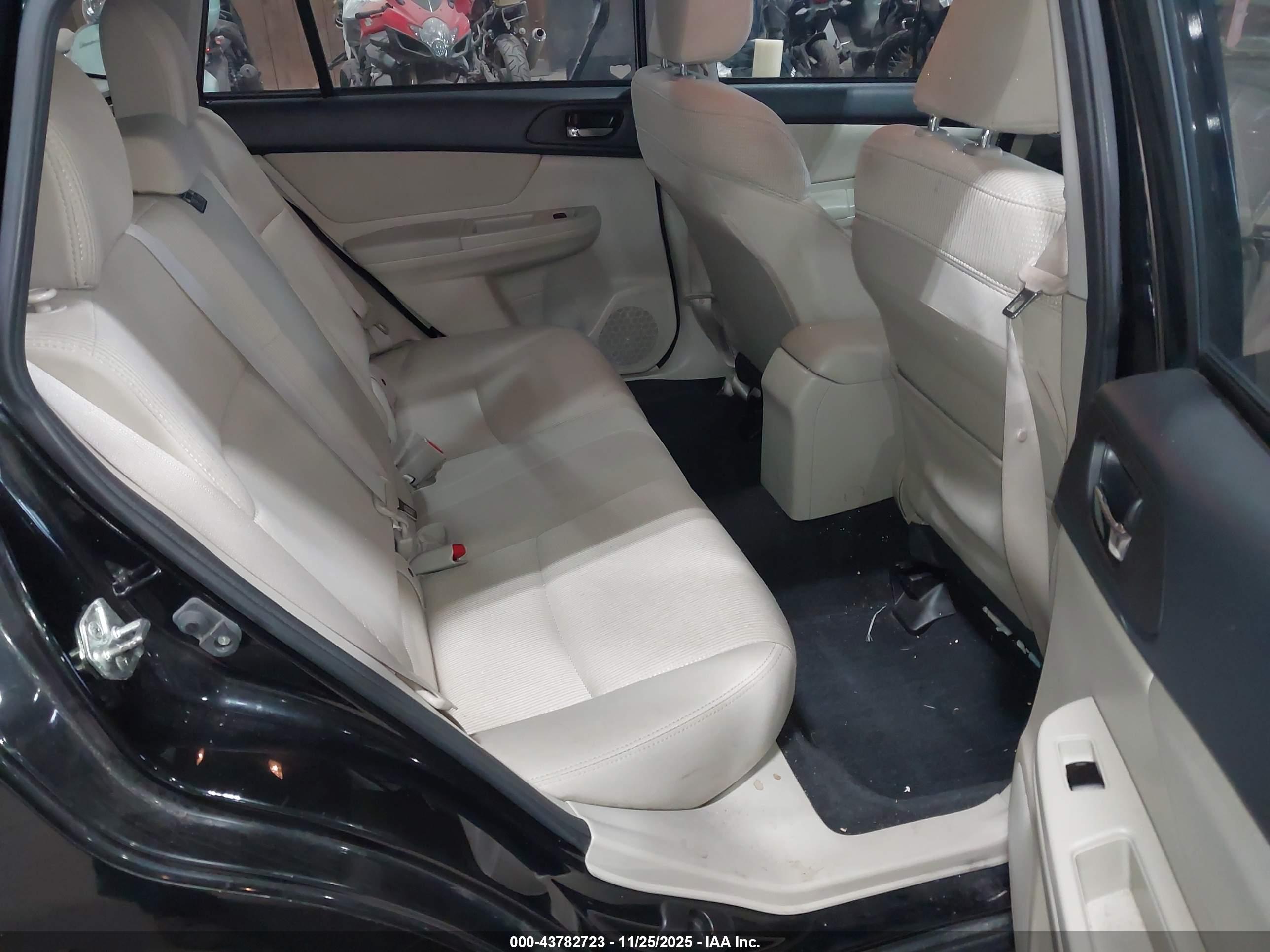 SUBARU IMPREZA image 8