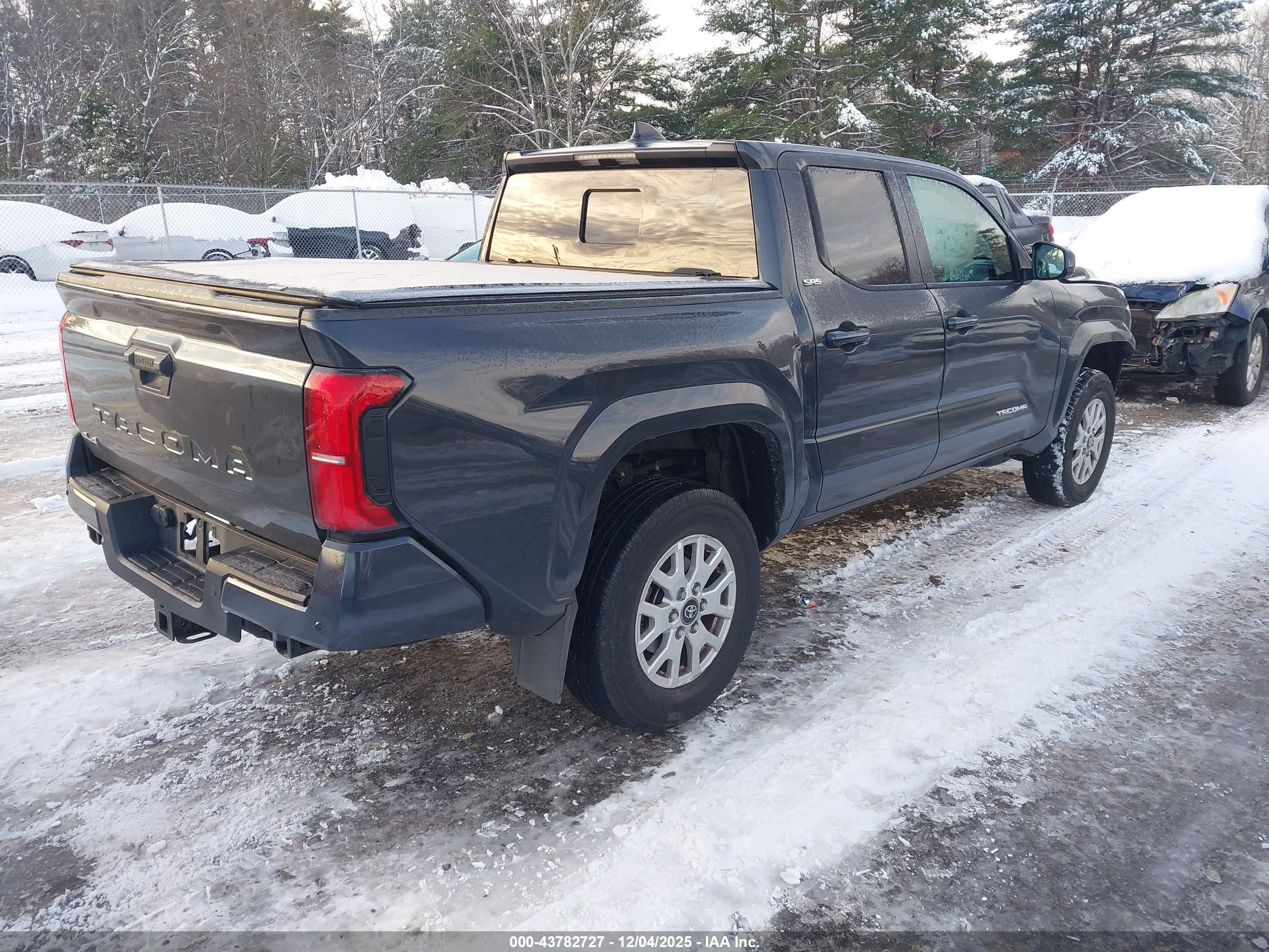 TOYOTA TACOMA image 4