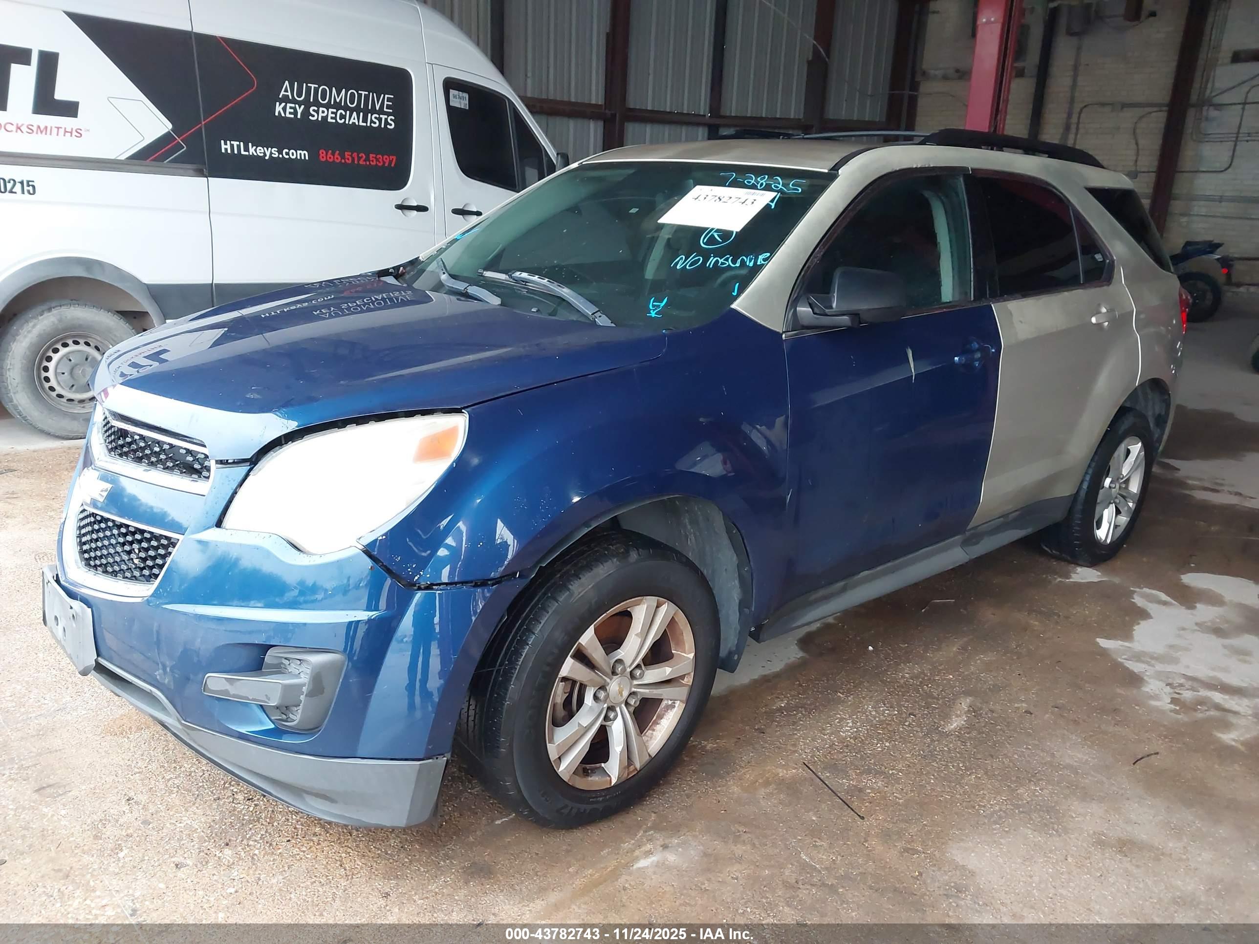 CHEVROLET EQUINOX image 2