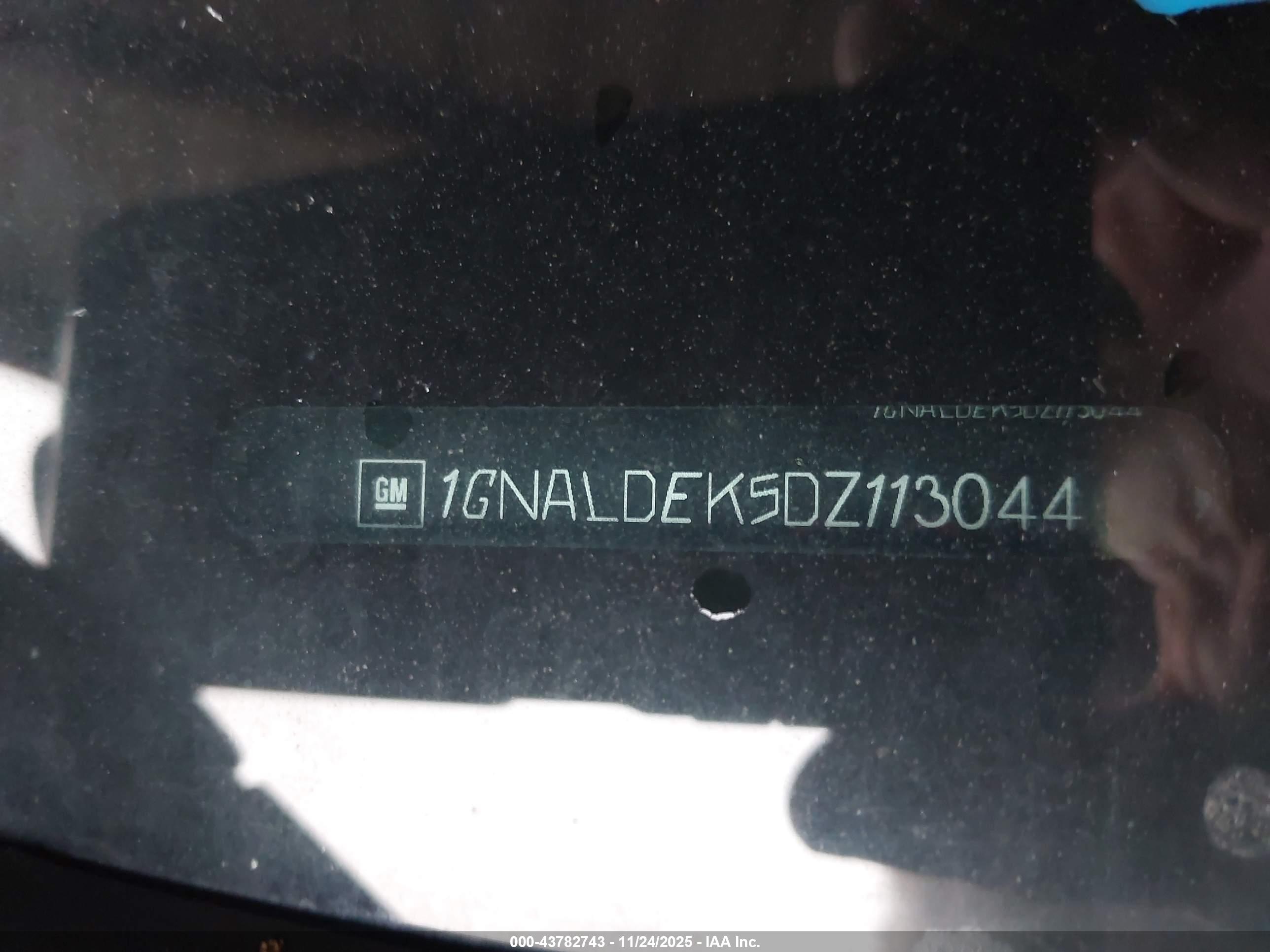 CHEVROLET EQUINOX image 9