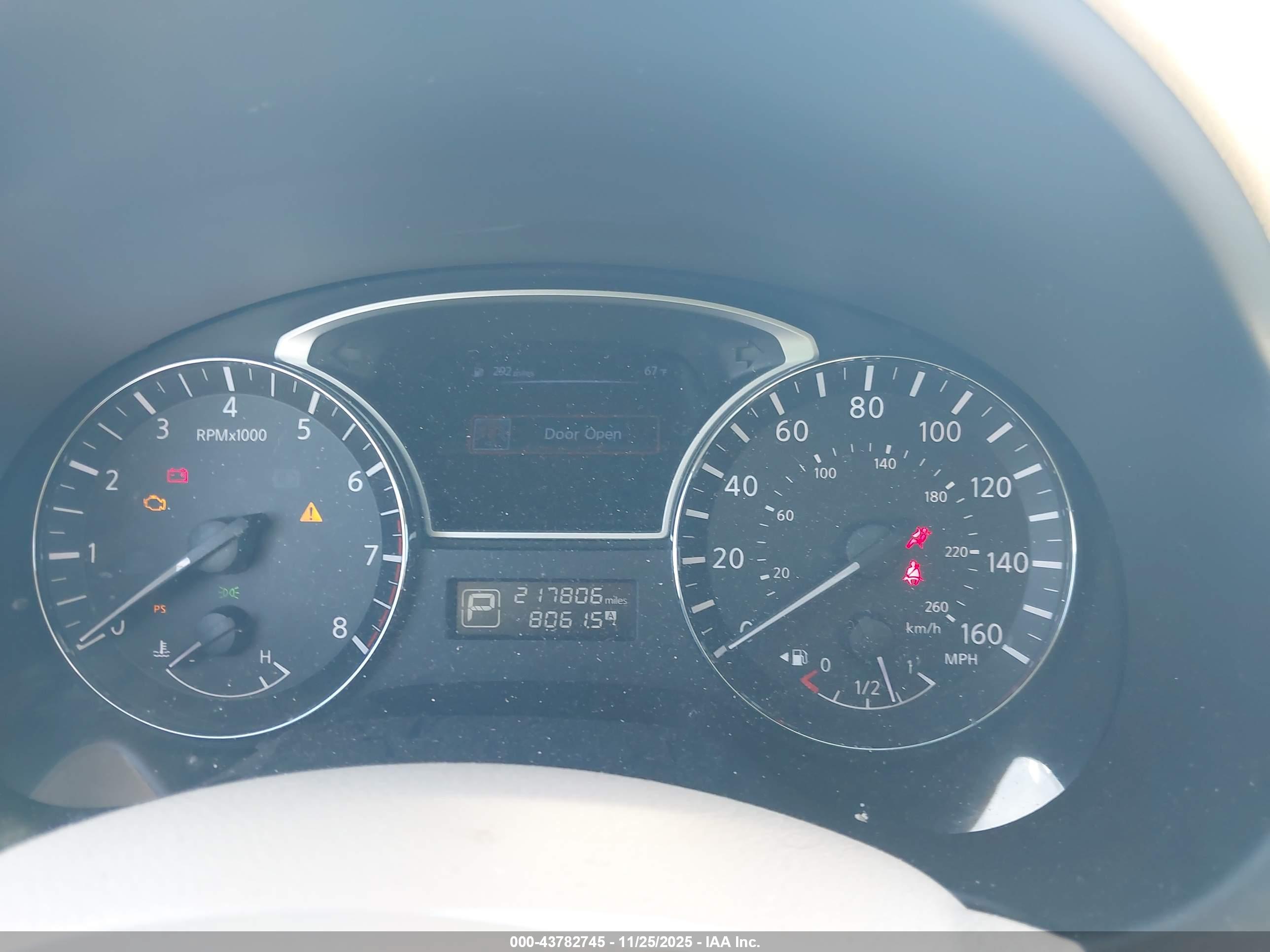 NISSAN ALTIMA image 7