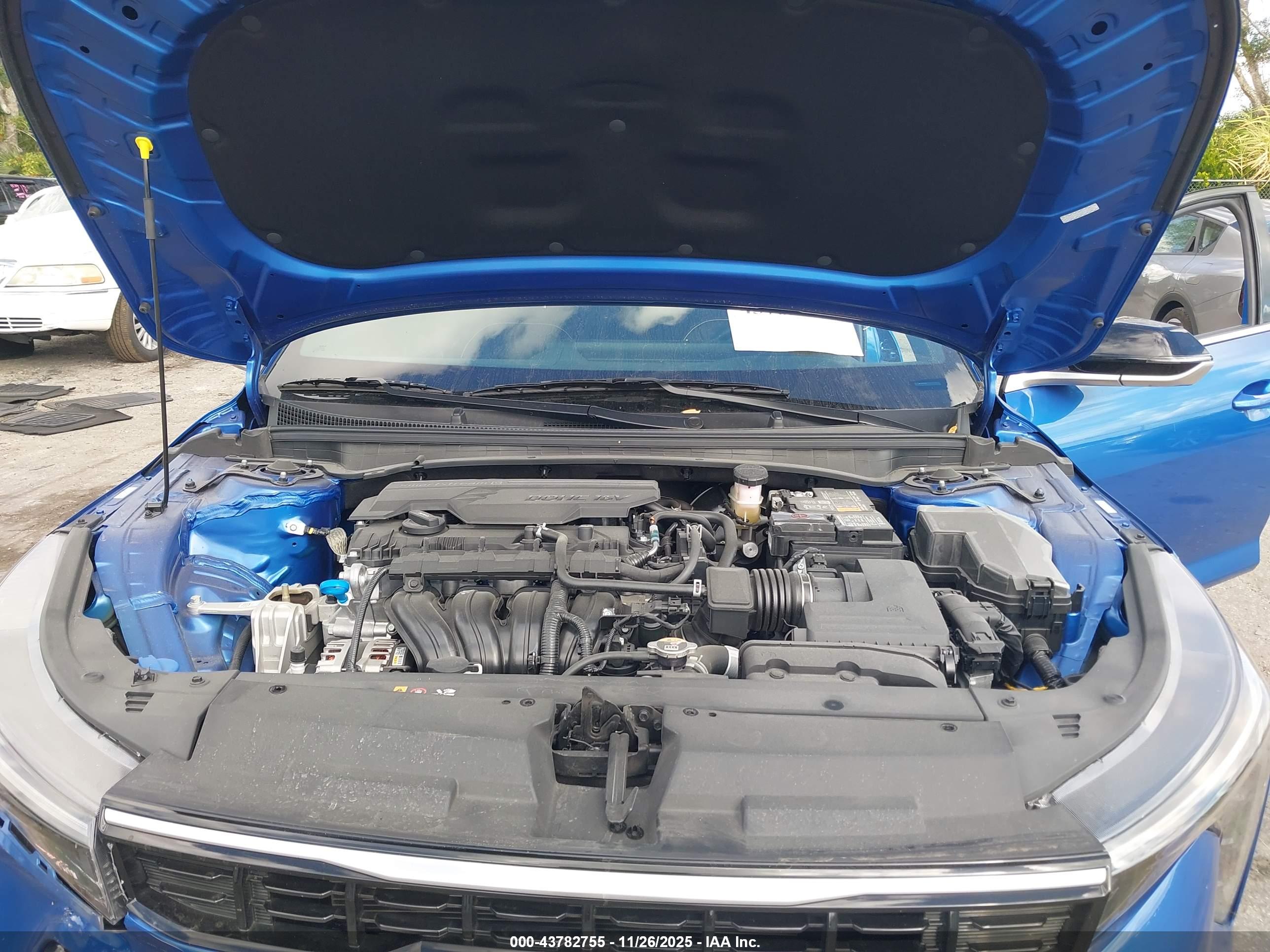 KIA K4 image 10