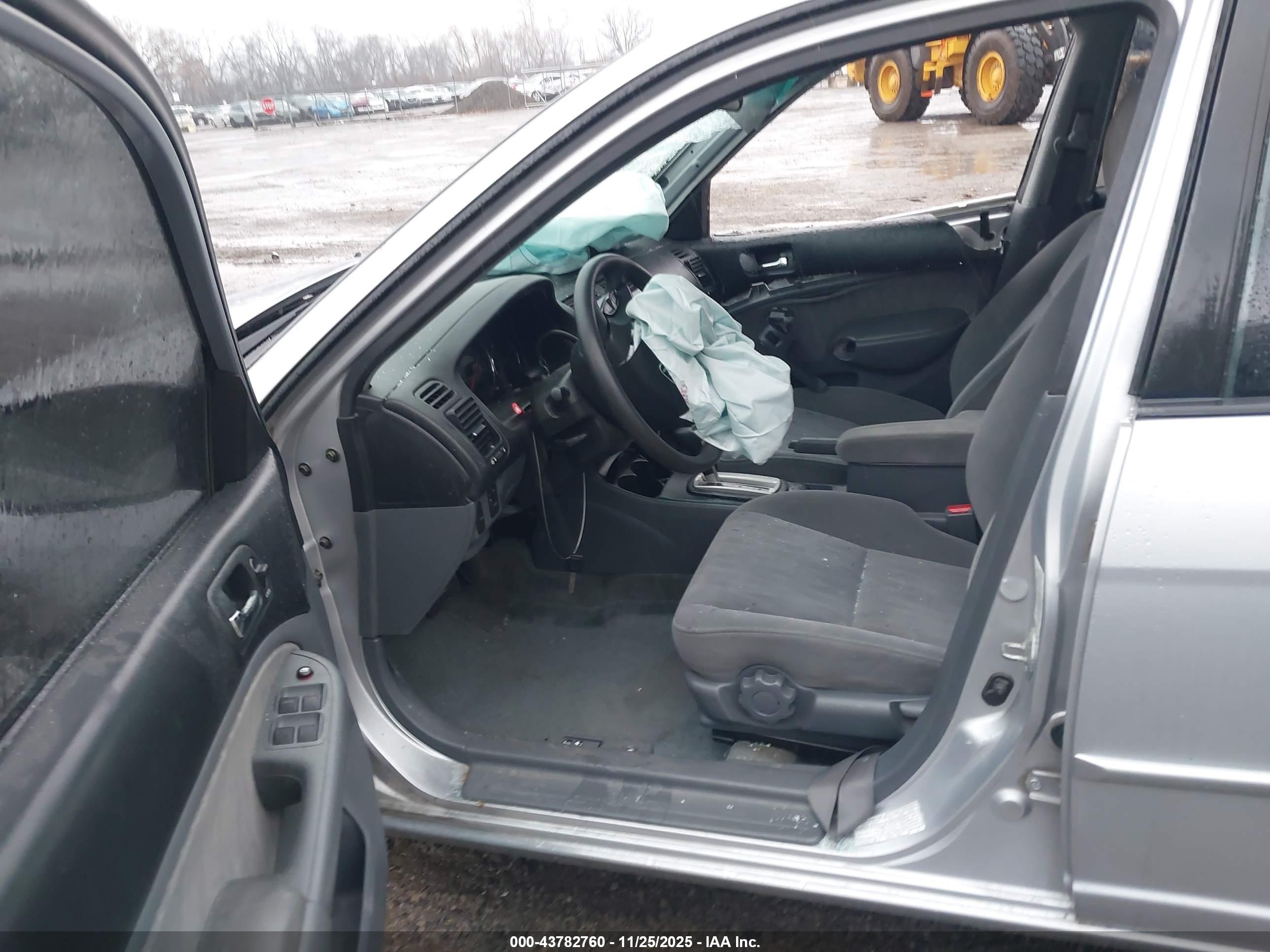 HONDA CIVIC image 5