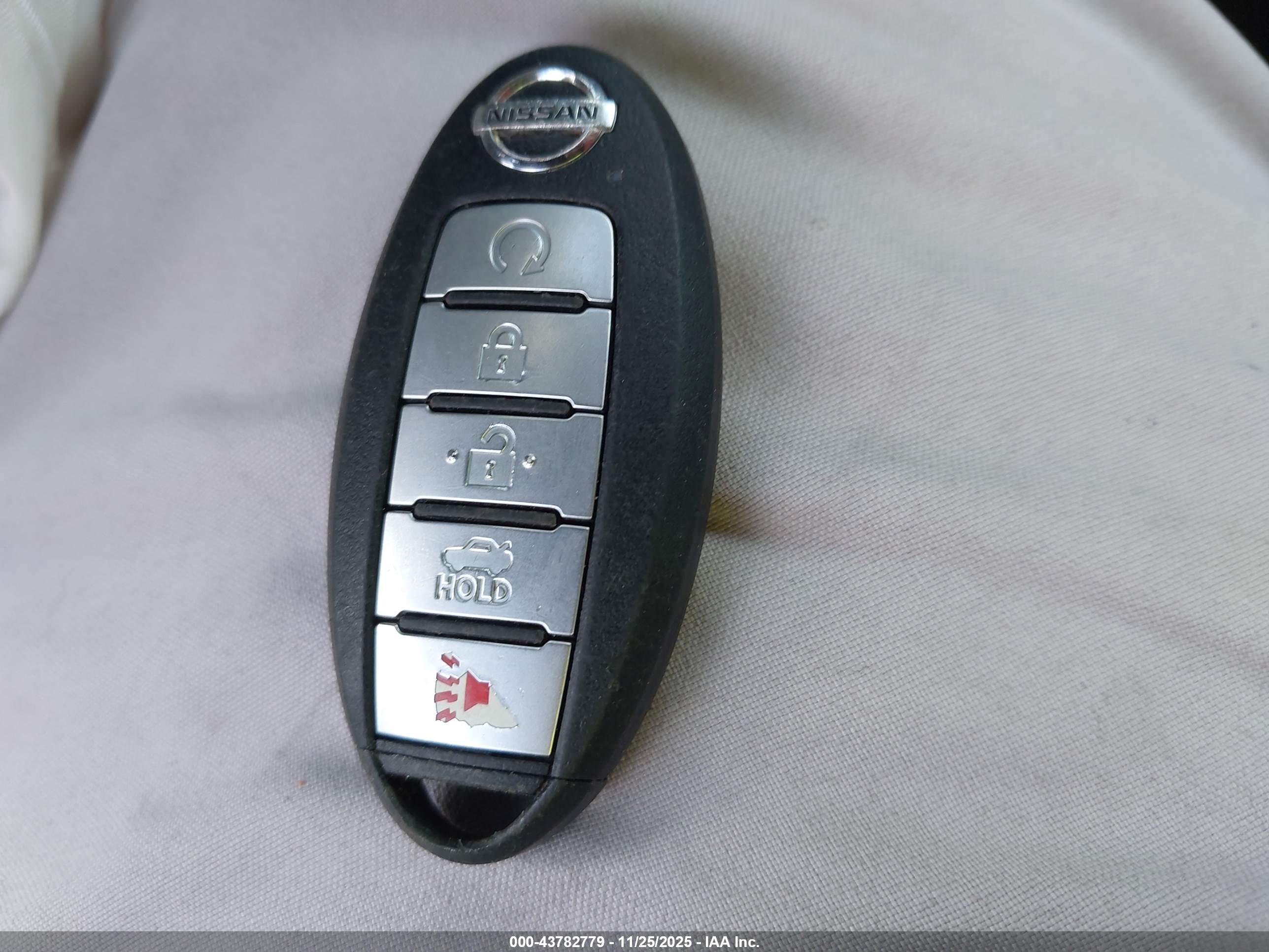 NISSAN SENTRA image 11