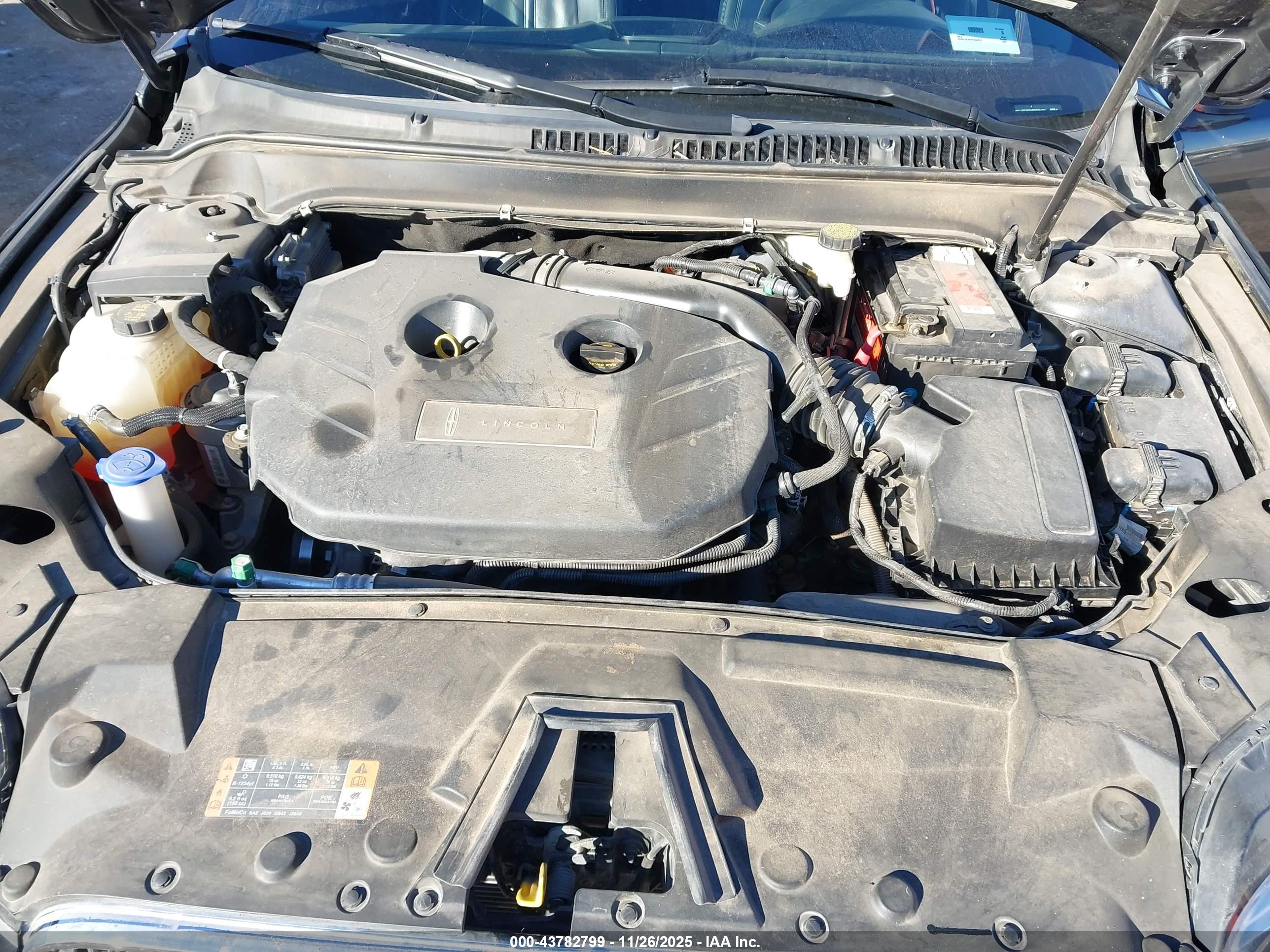 LINCOLN MKZ image 10