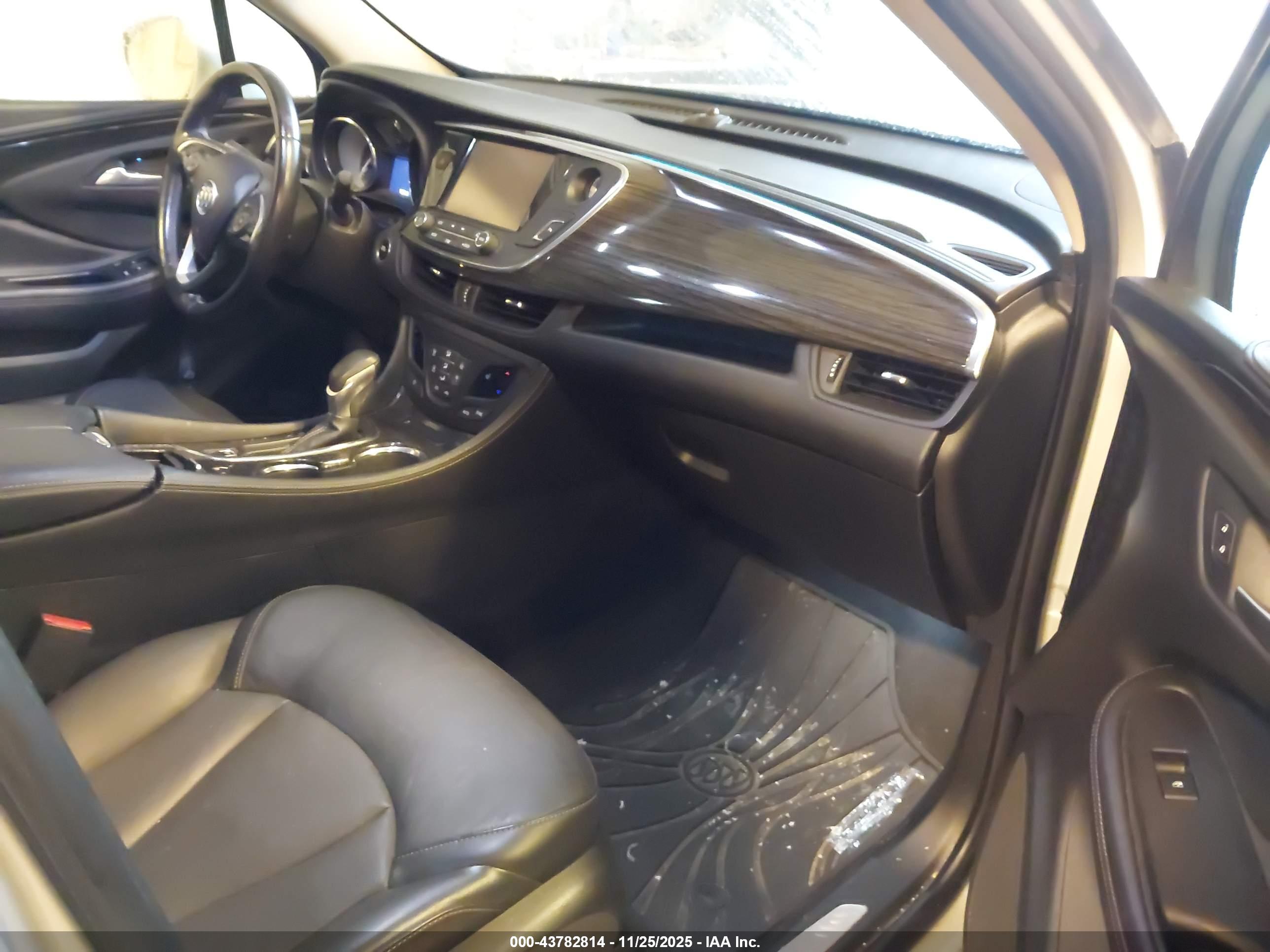 BUICK ENVISION image 5