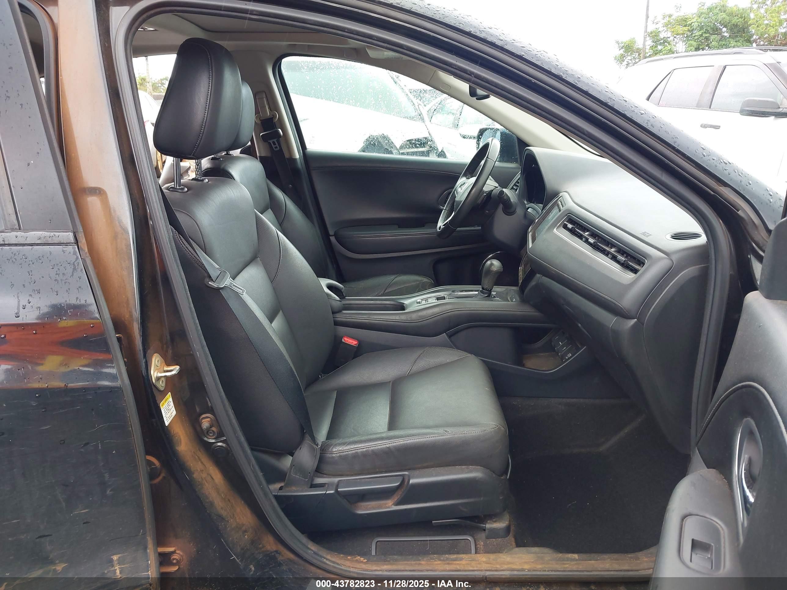 HONDA HR-V image 5