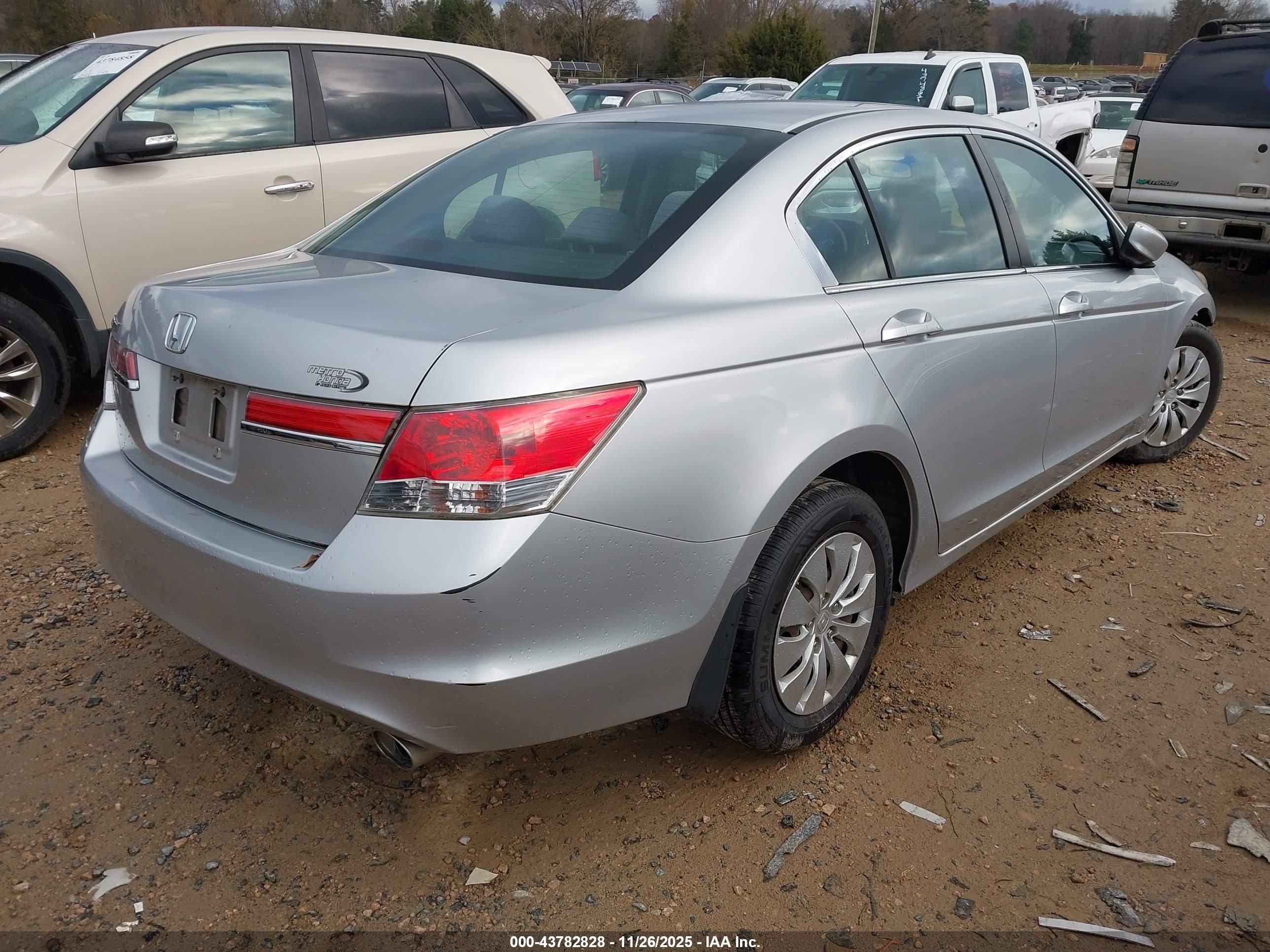 HONDA ACCORD image 4