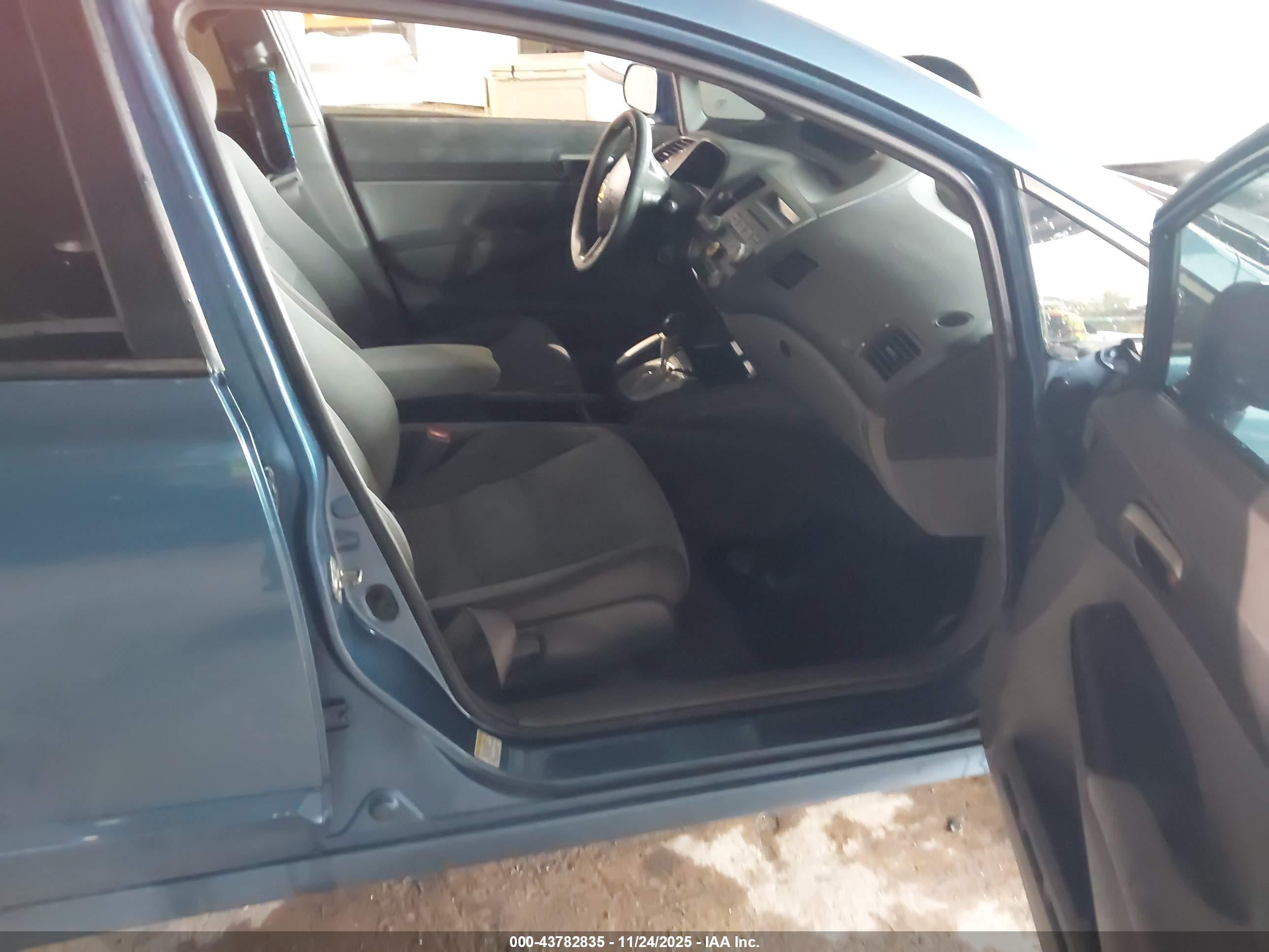HONDA CIVIC image 5
