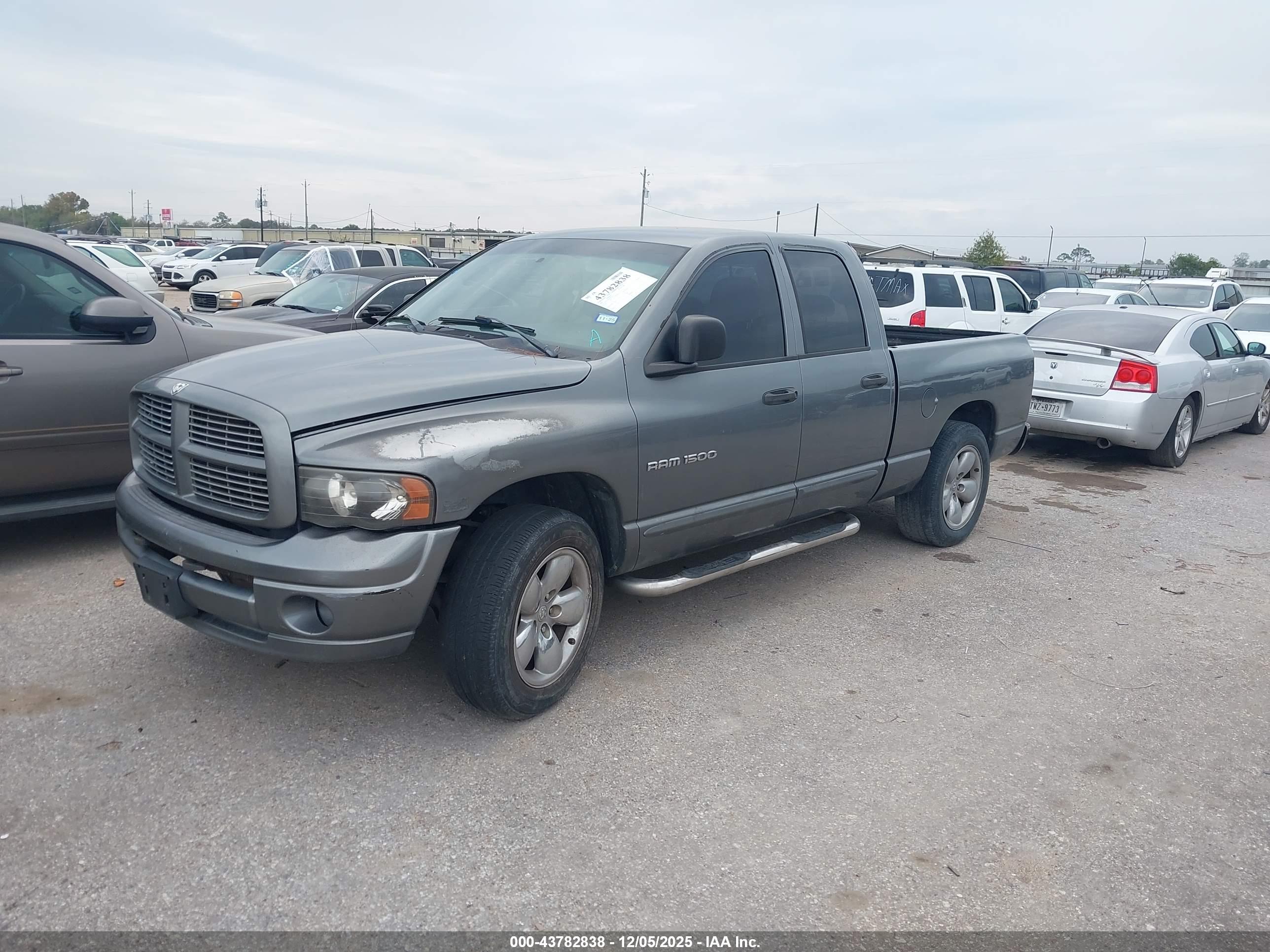 DODGE RAM image 2