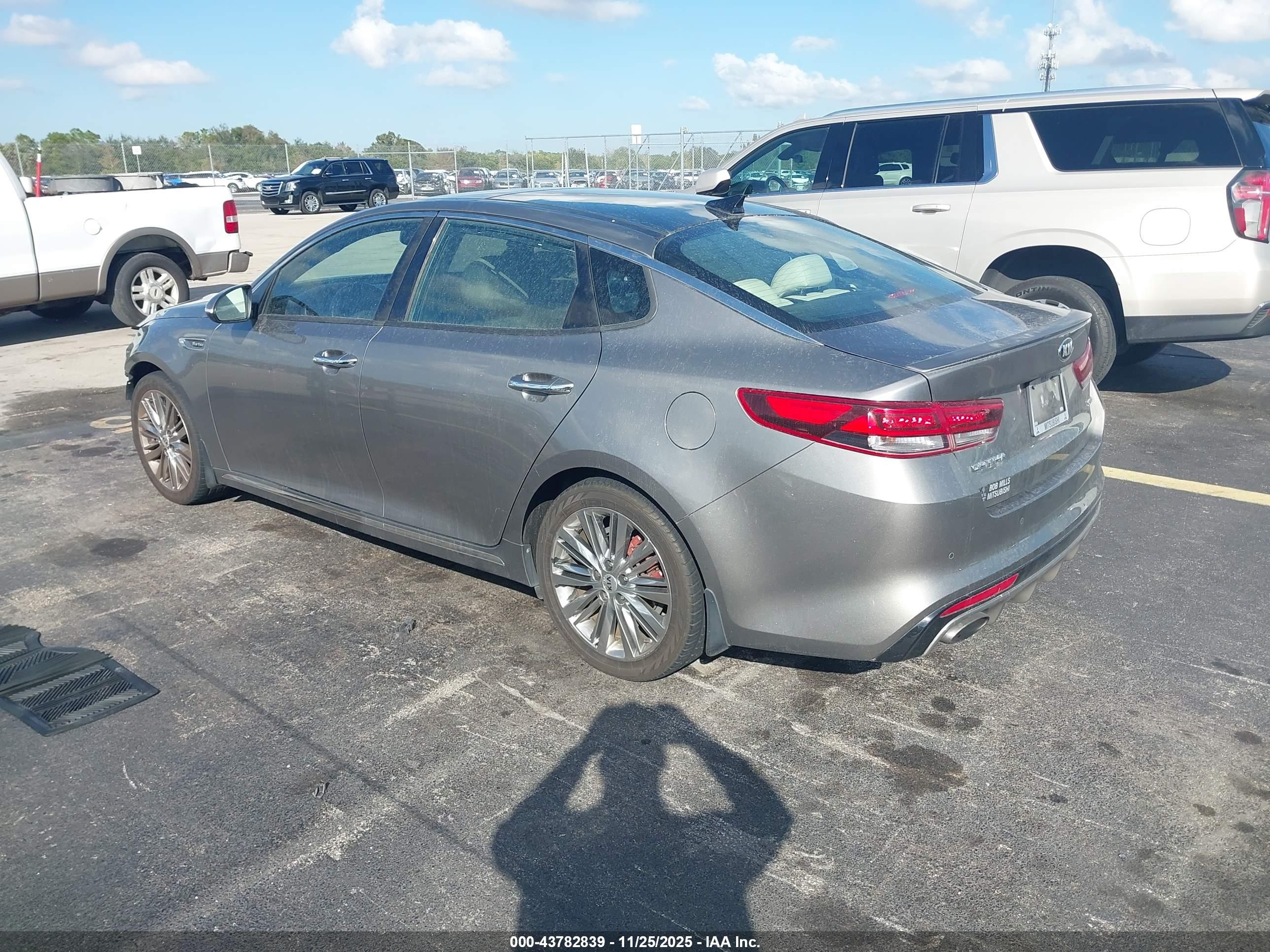 KIA OPTIMA image 3