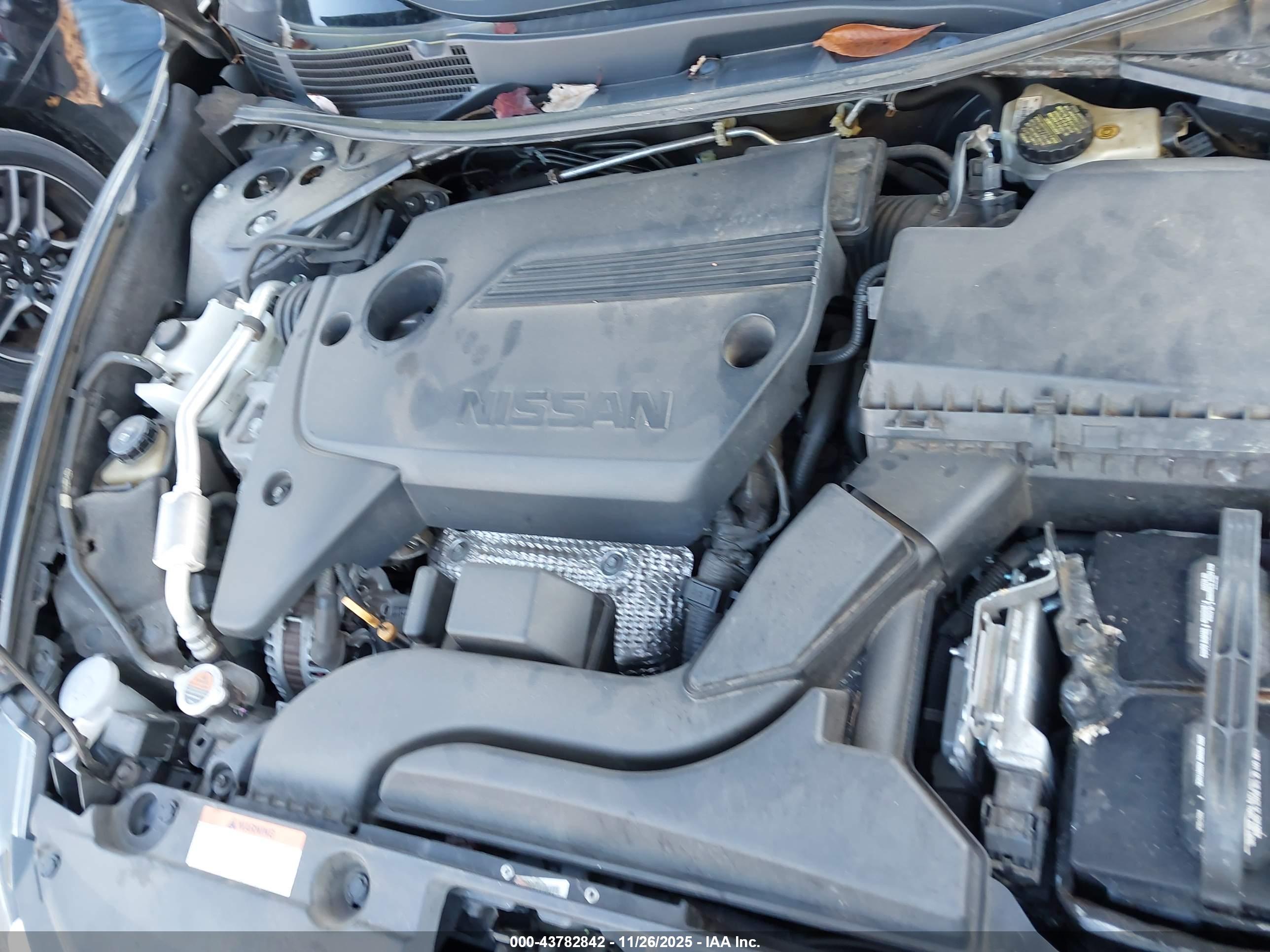 NISSAN ALTIMA image 10