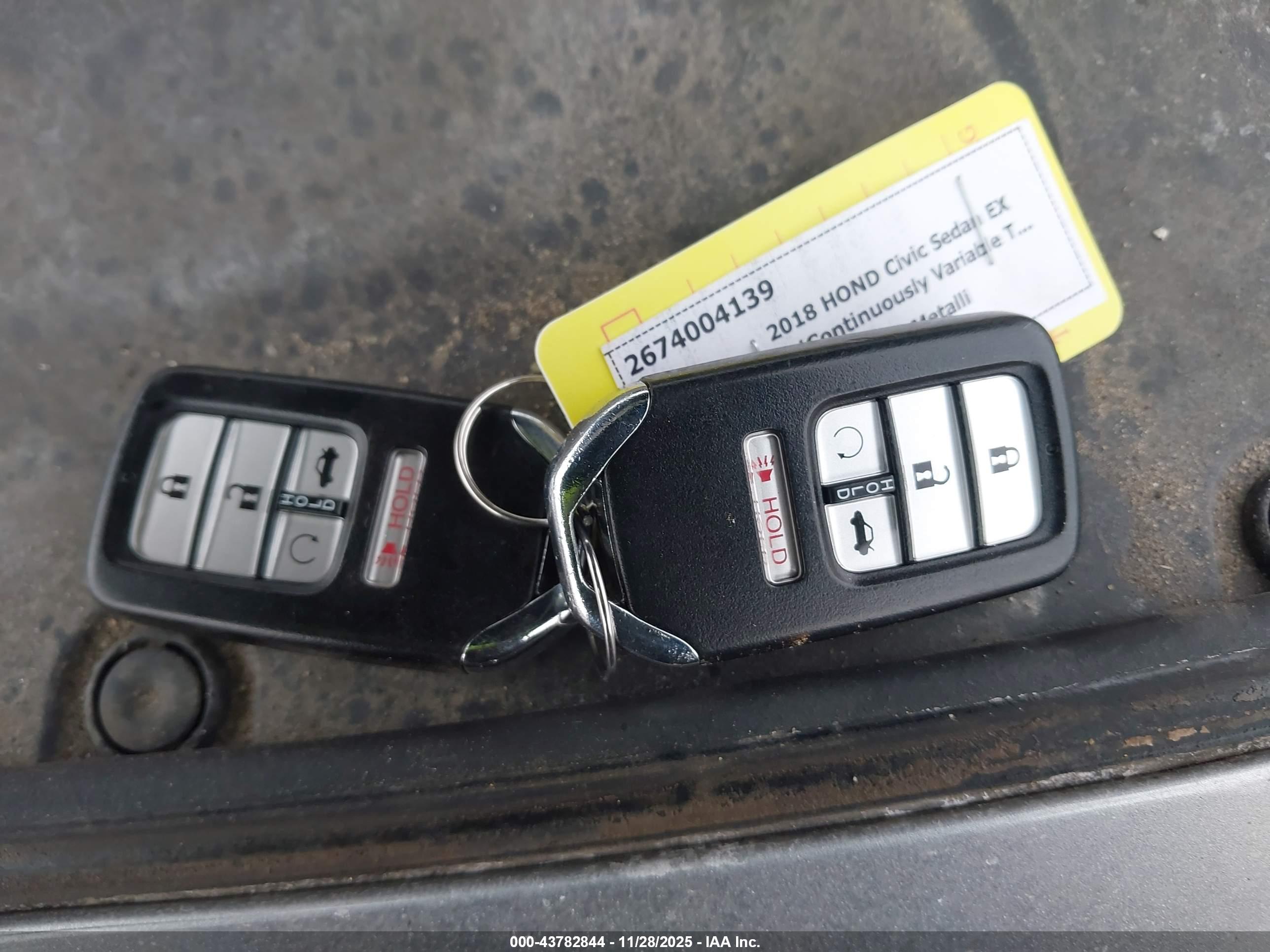 HONDA CIVIC image 11