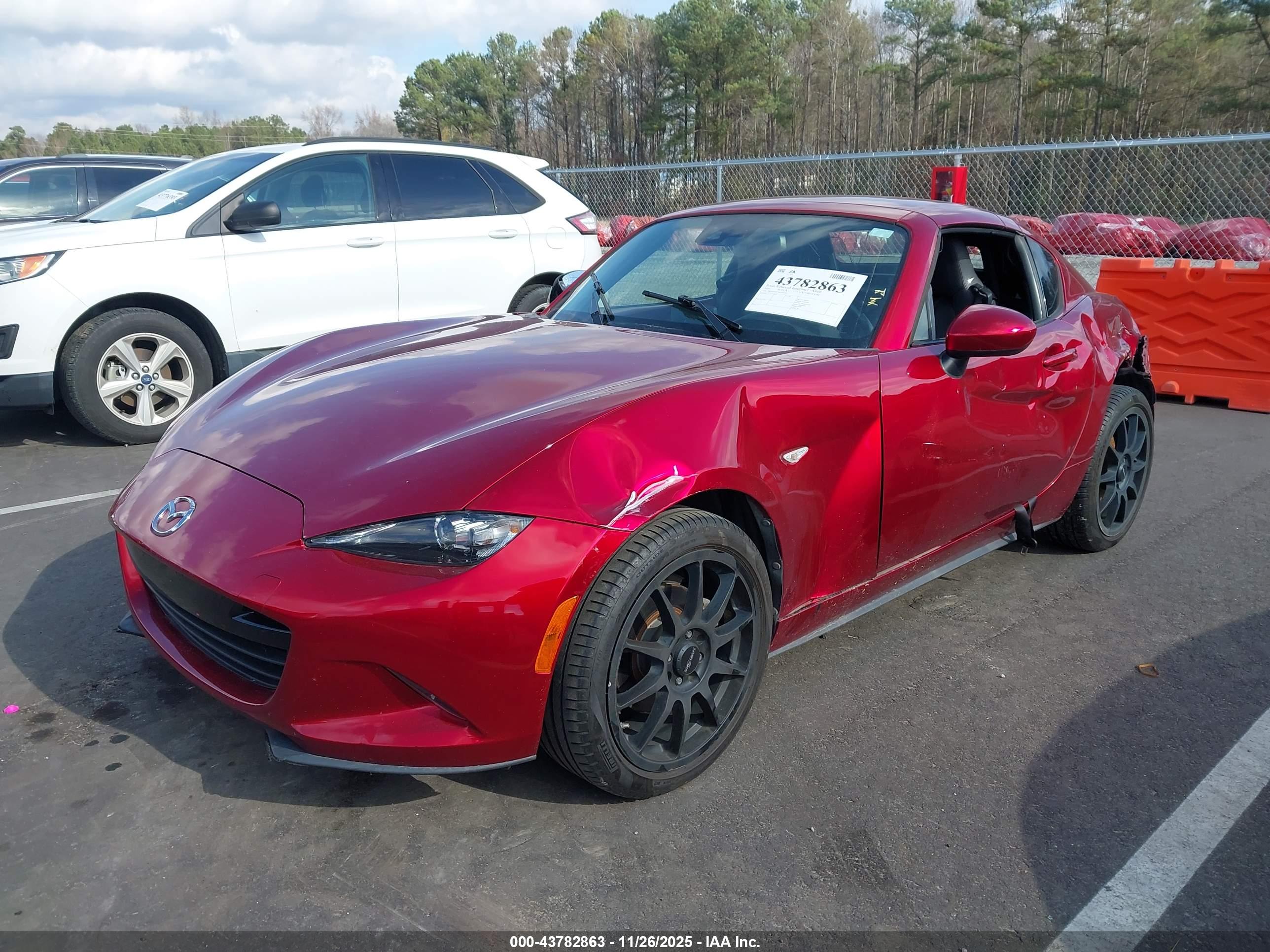 MAZDA MX-5 image 2