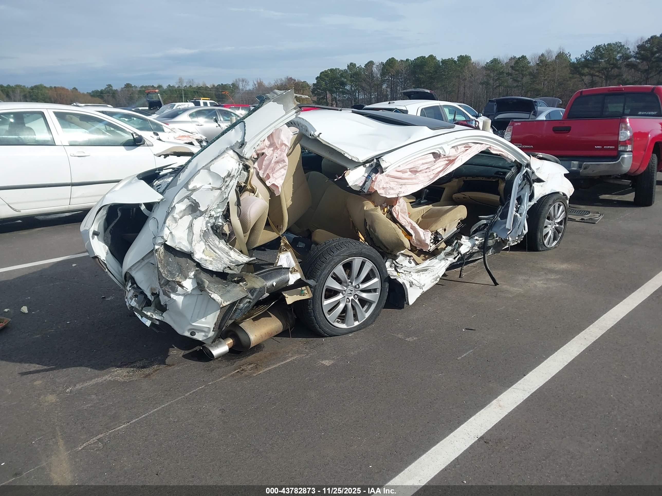 HONDA ACCORD image 4