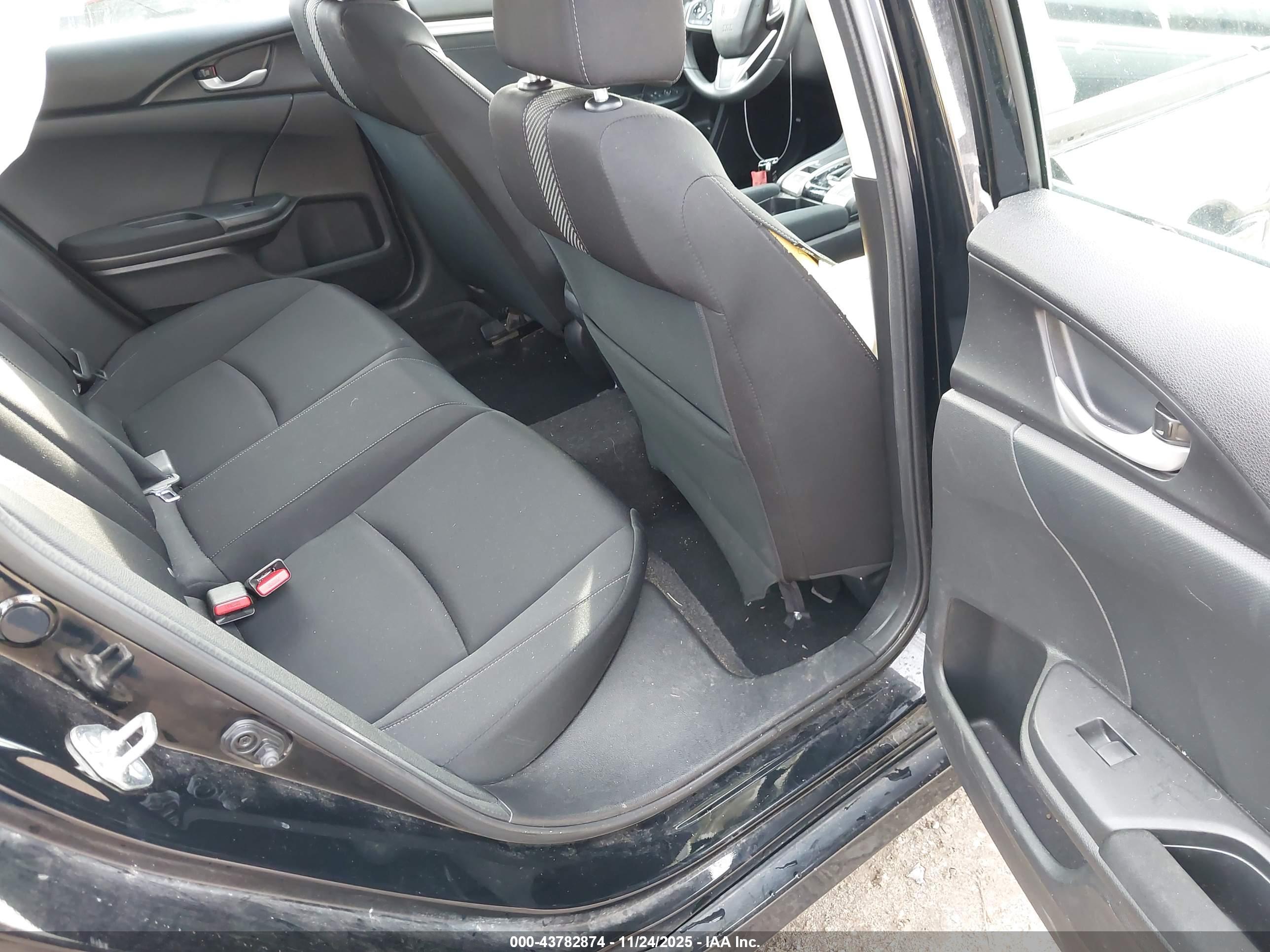 HONDA CIVIC image 8