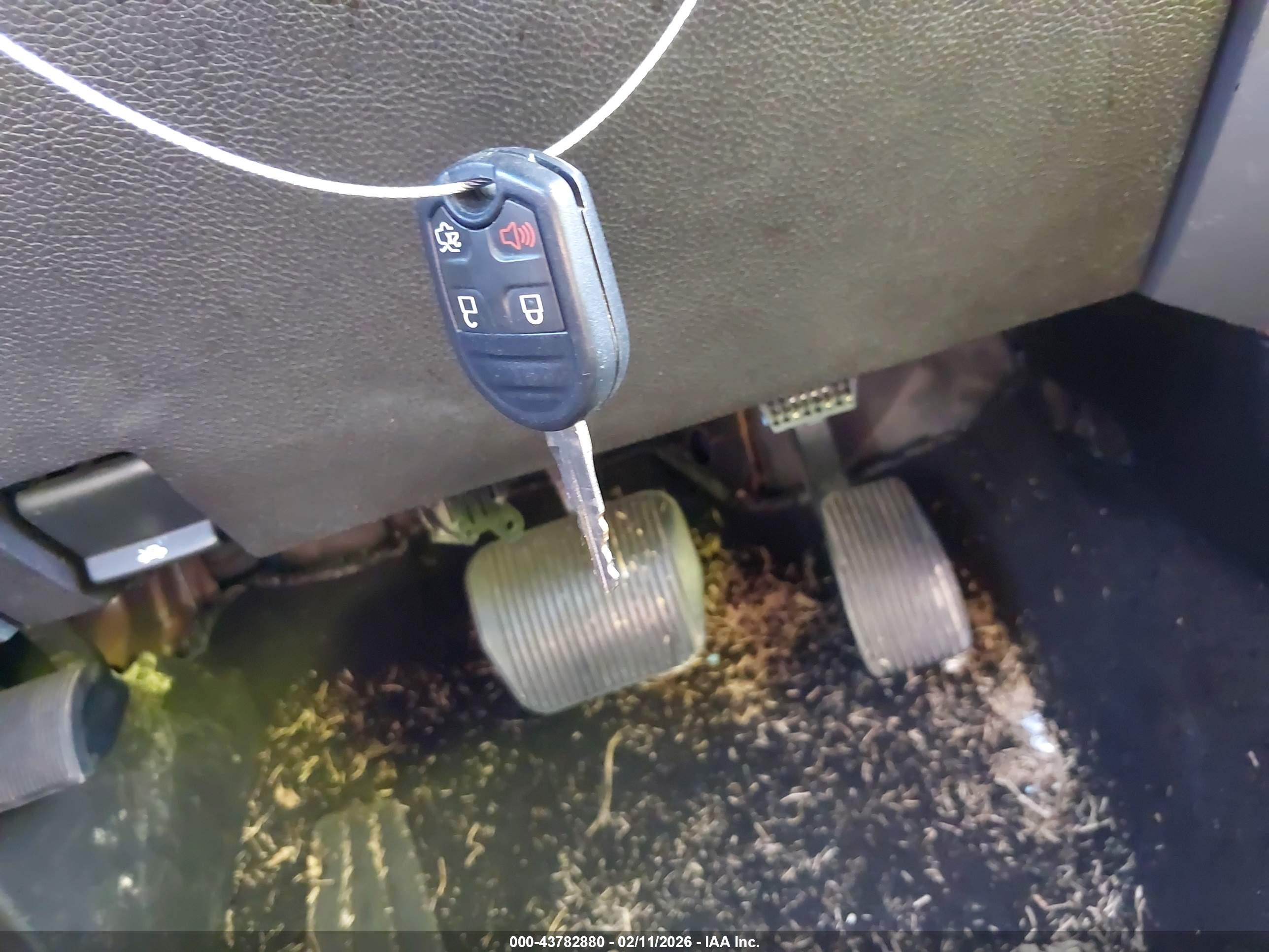 FORD EXPEDITION image 11