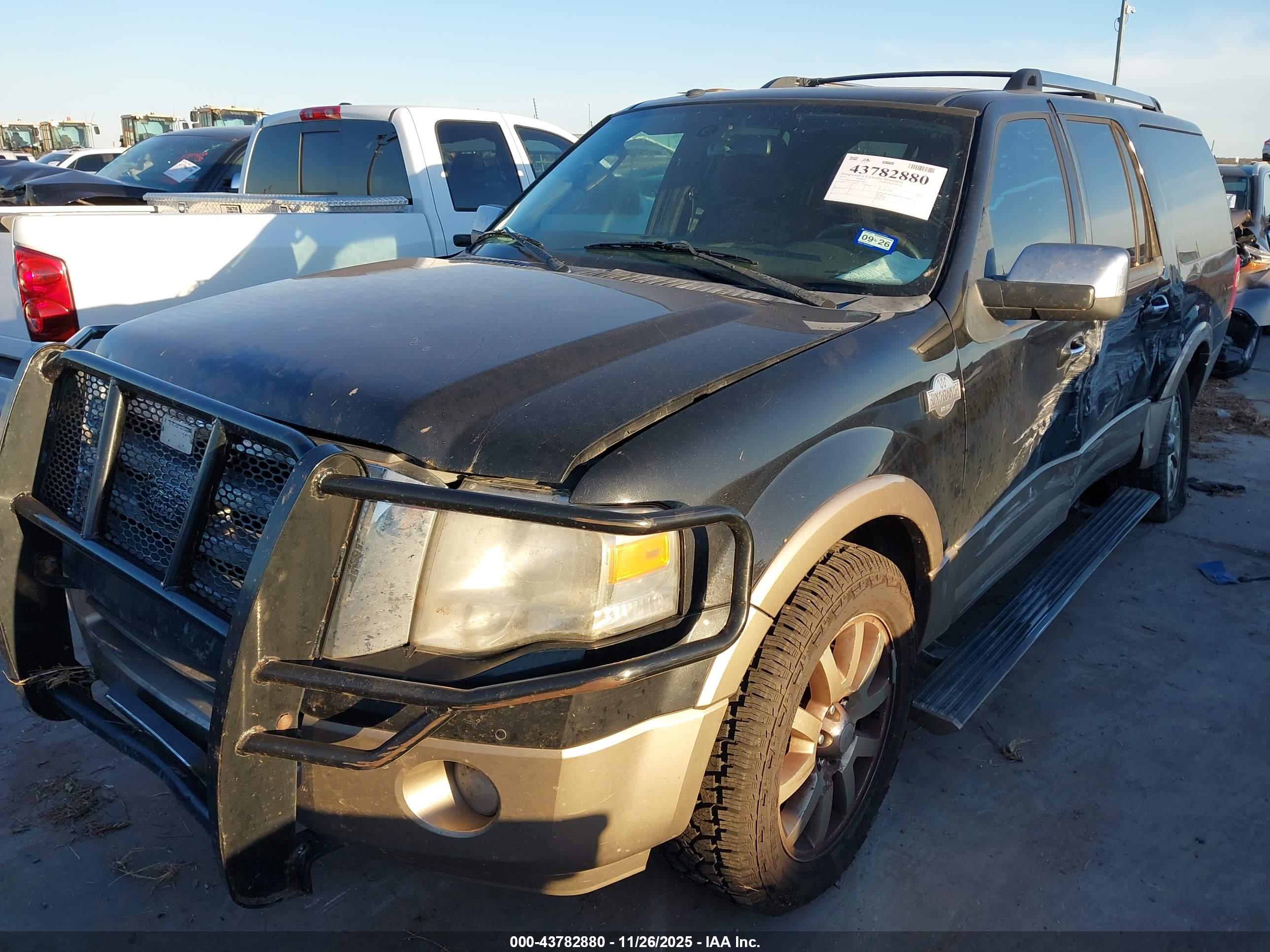 FORD EXPEDITION image 2