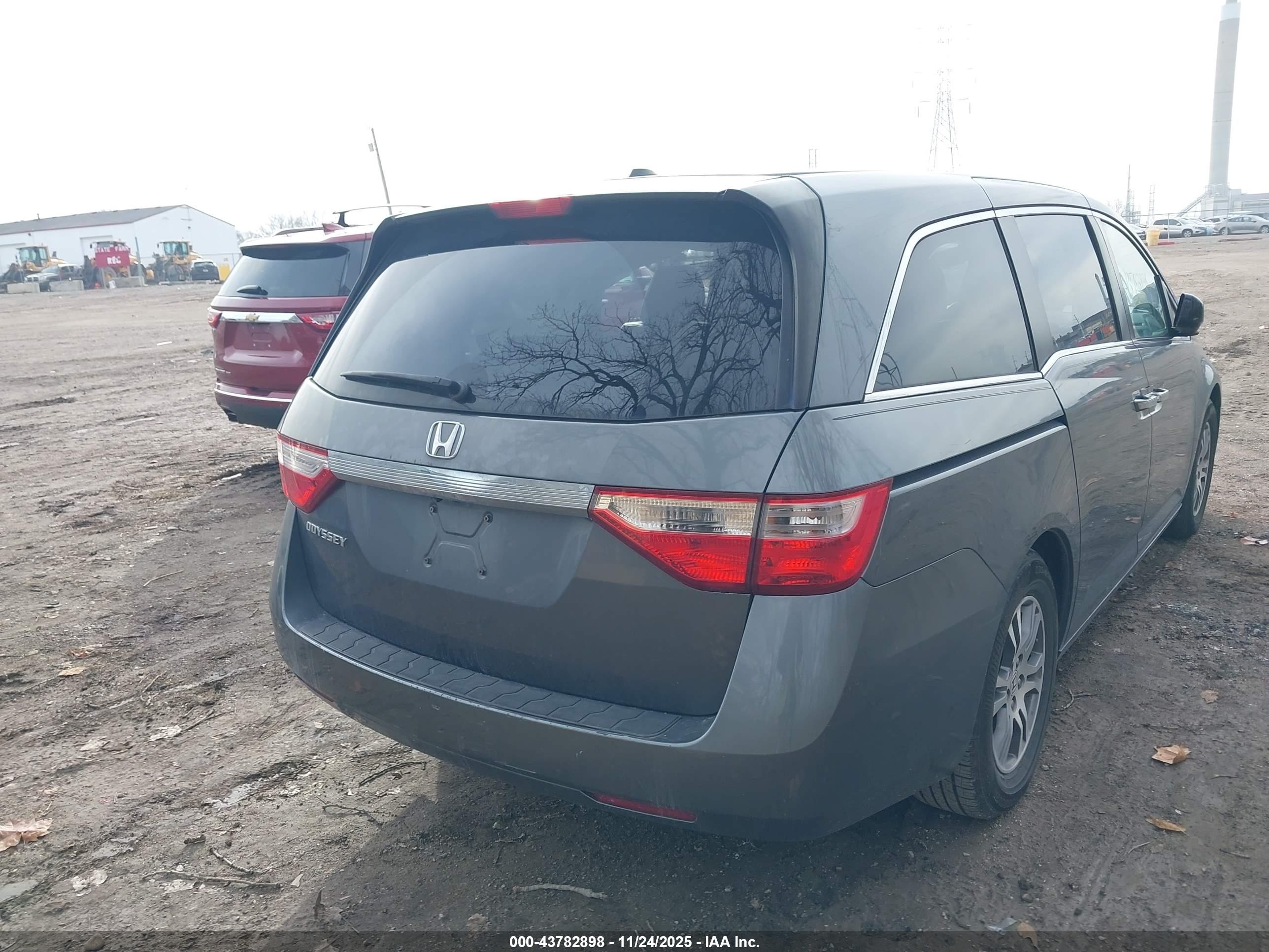 HONDA ODYSSEY image 4
