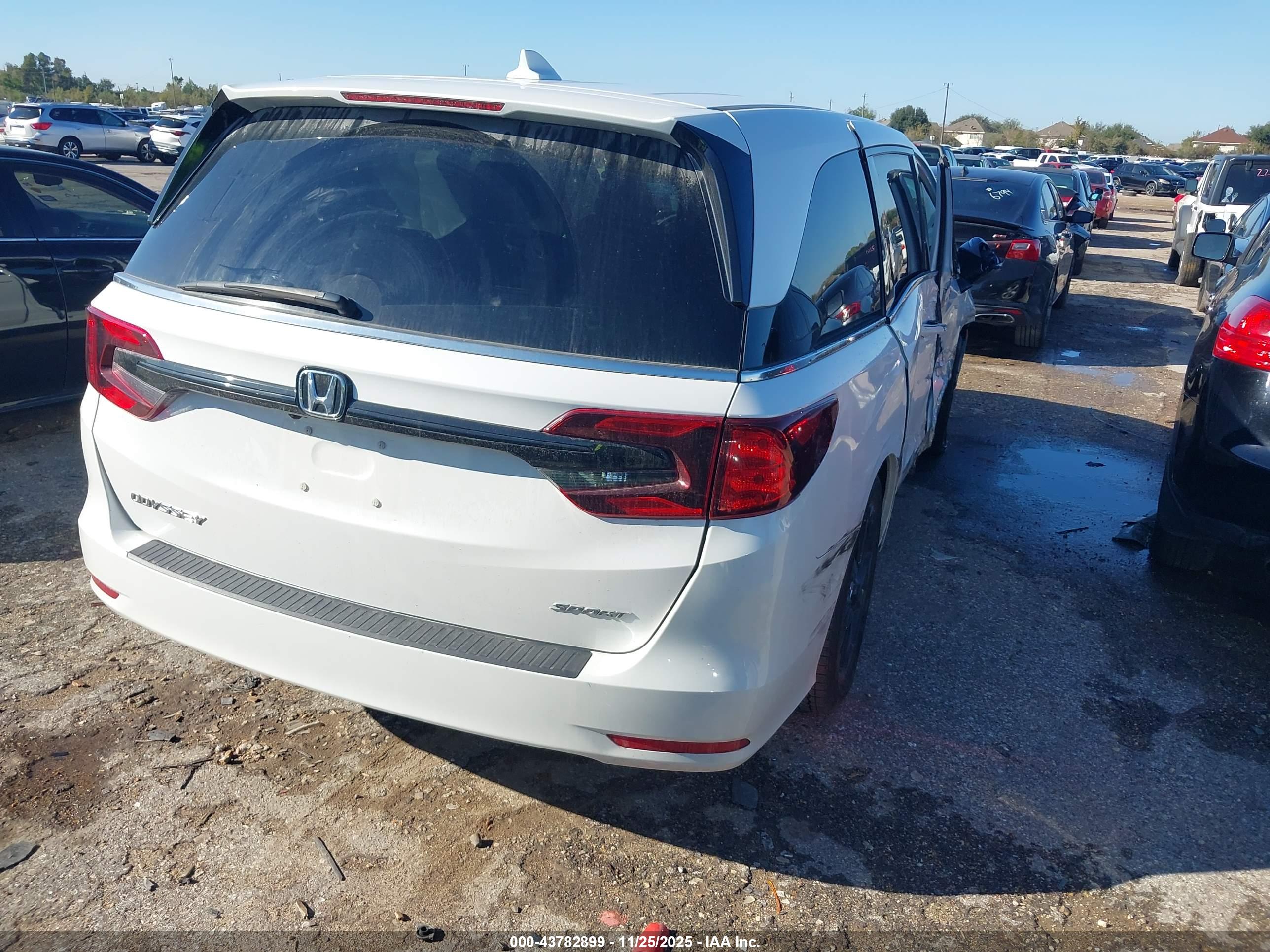HONDA ODYSSEY image 4