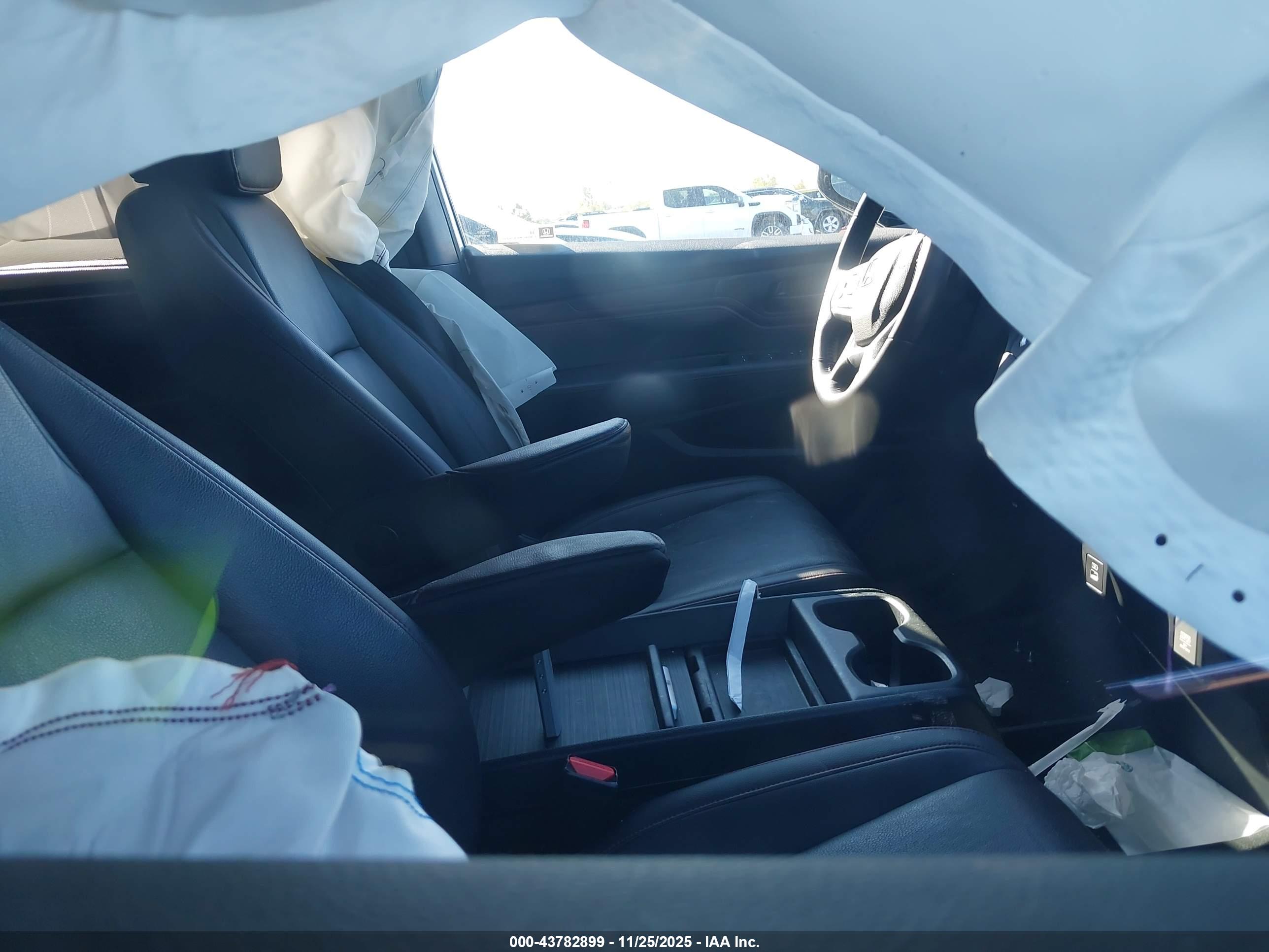HONDA ODYSSEY image 5