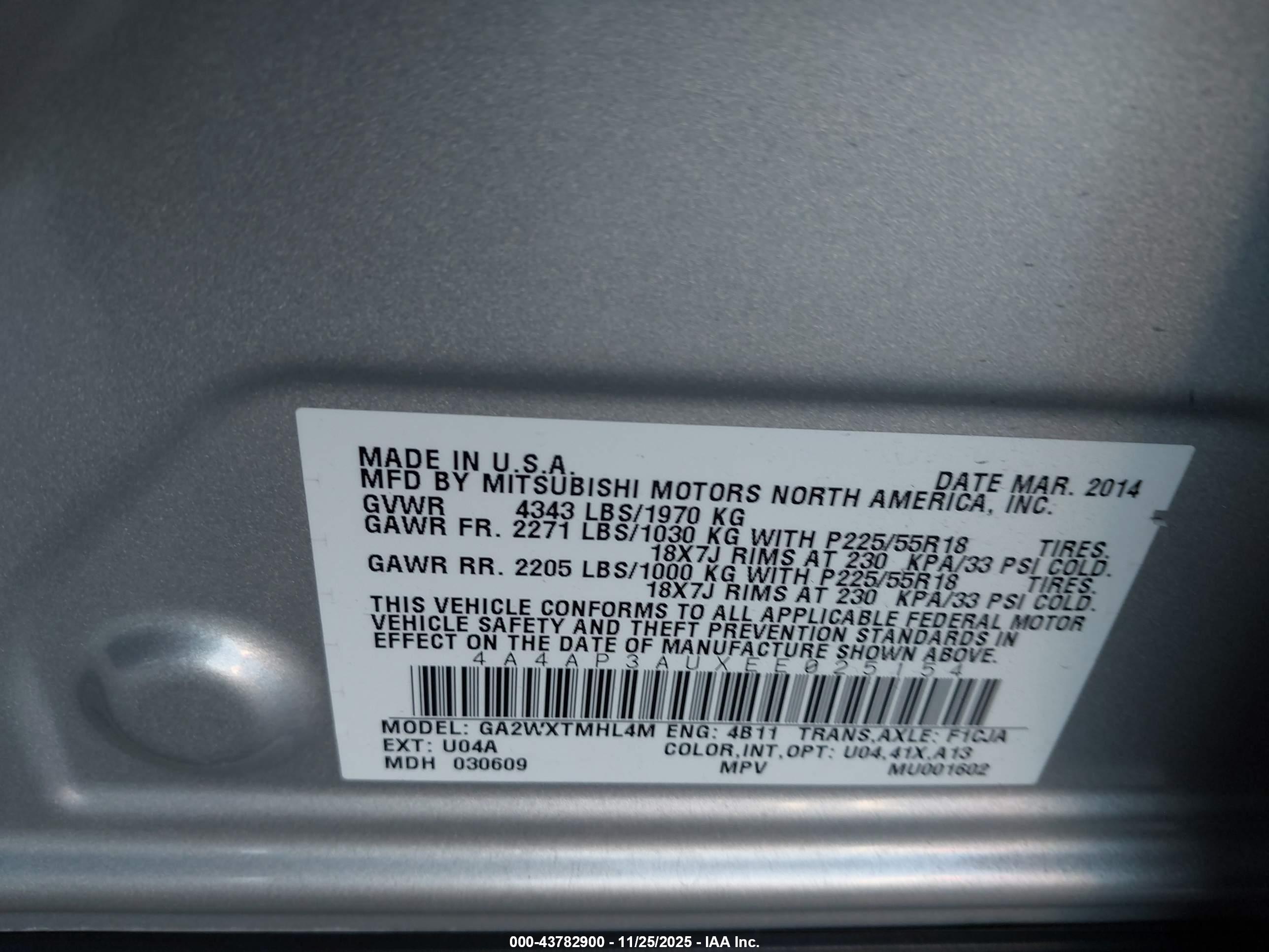 MITSUBISHI OUTLANDER image 9