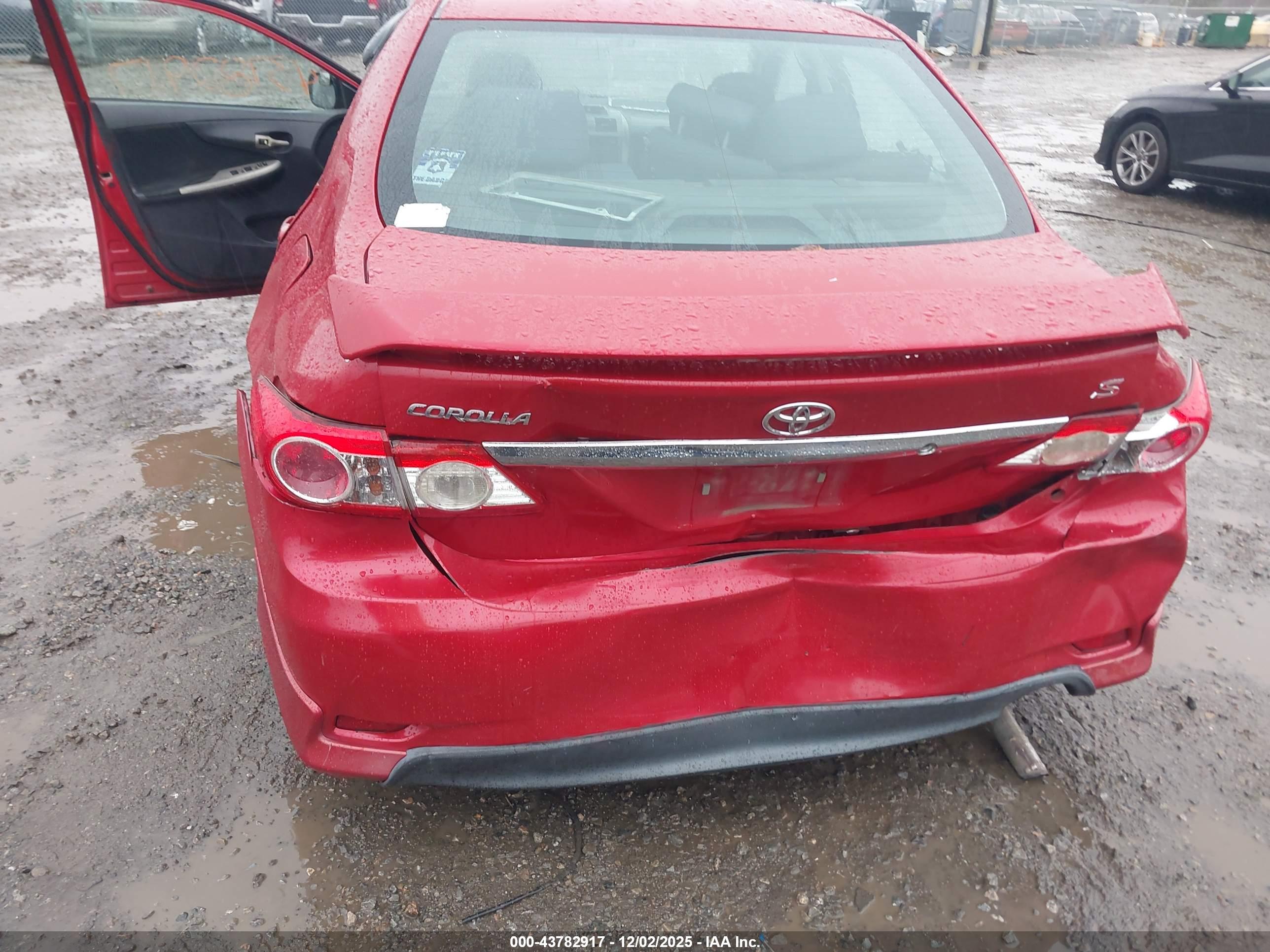 TOYOTA COROLLA image 6