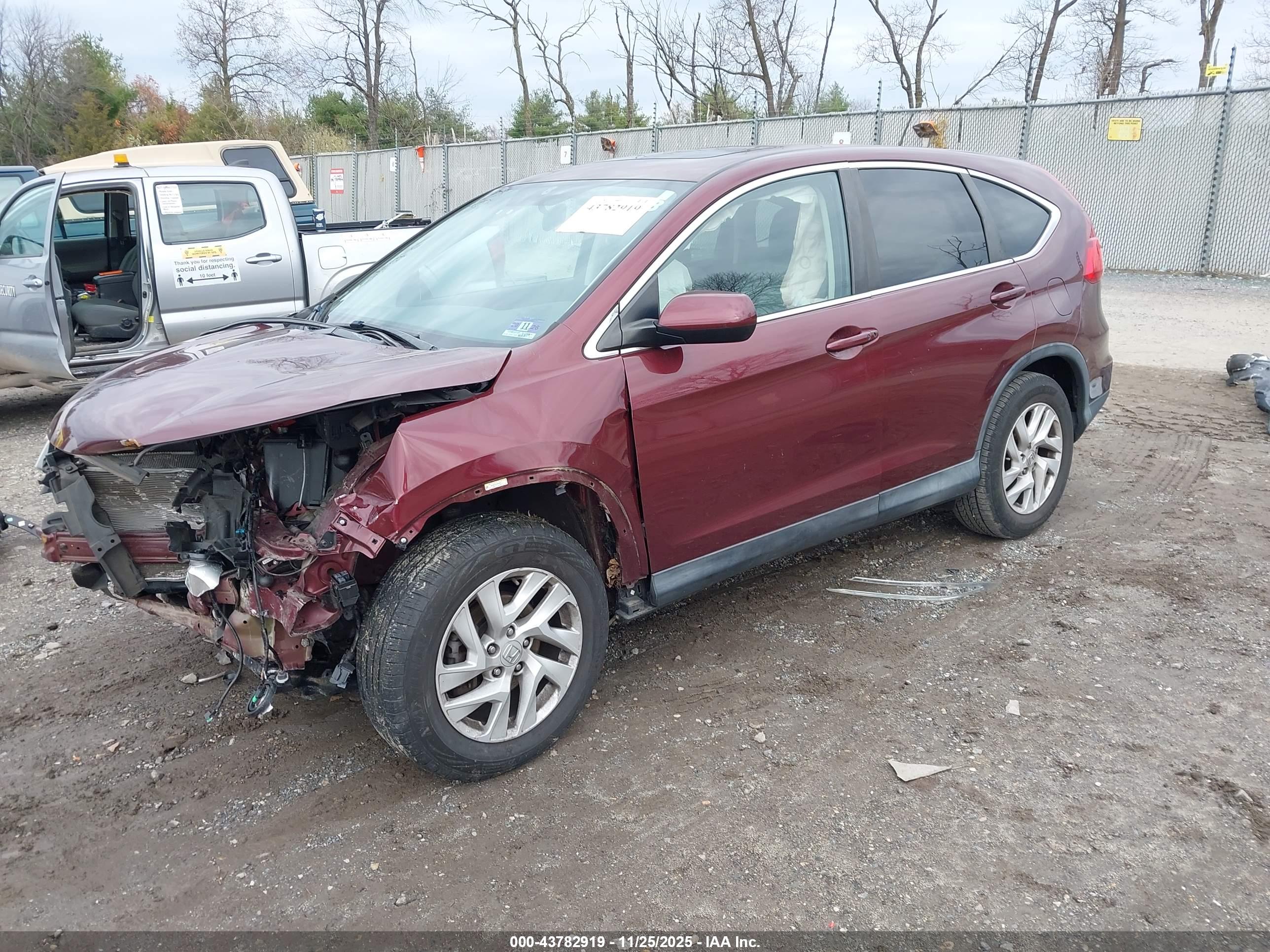 HONDA CR-V image 2