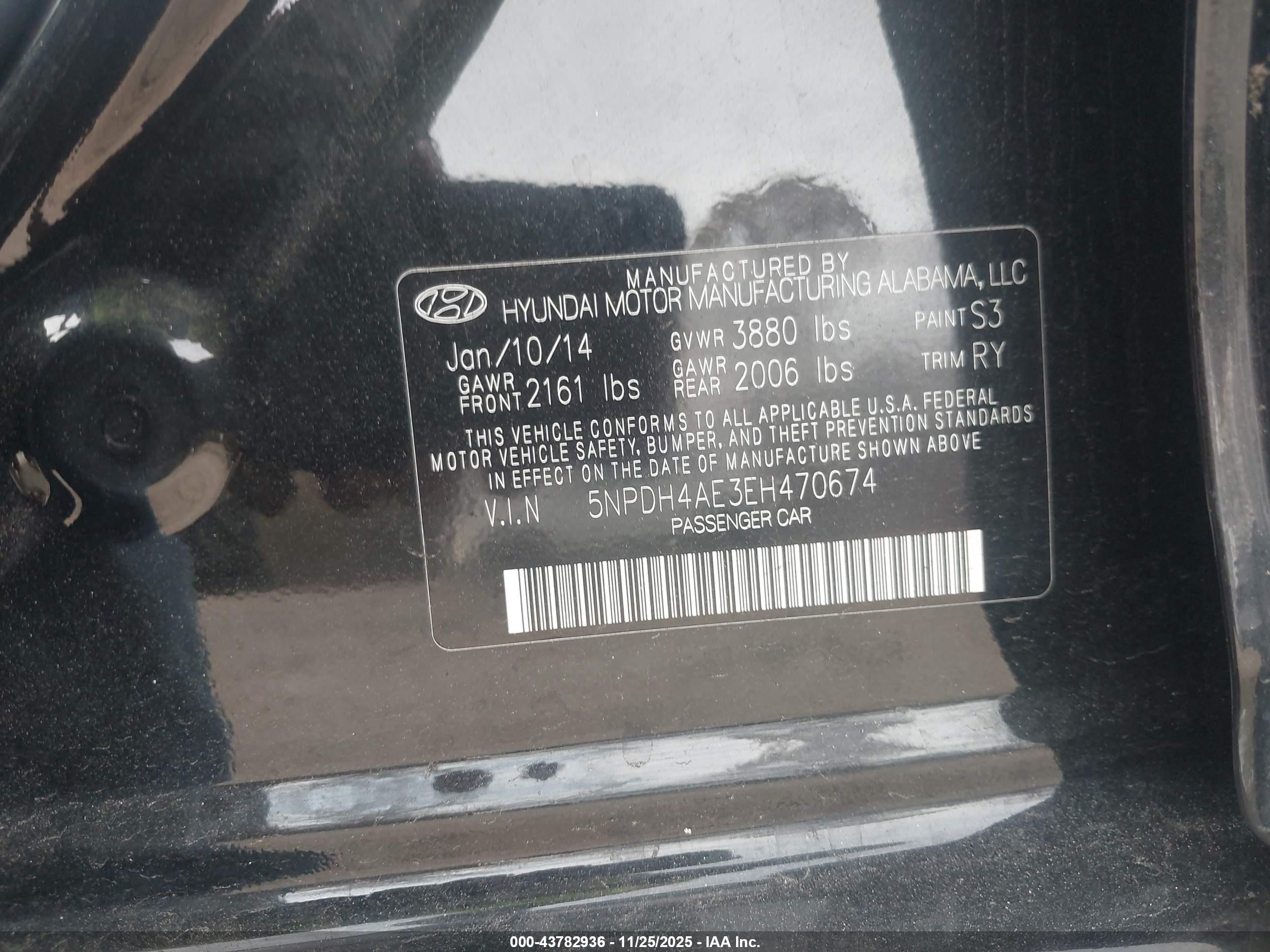 HYUNDAI ELANTRA image 9