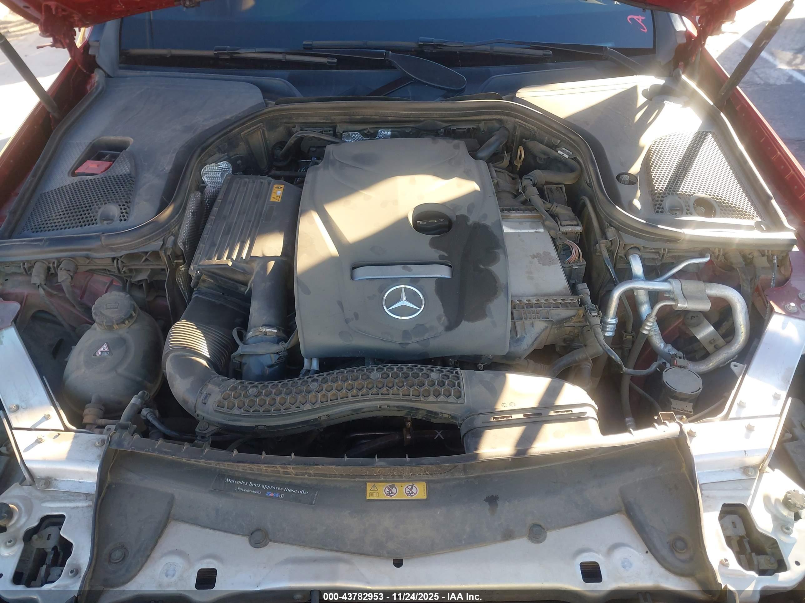 MERCEDES-BENZ E image 10