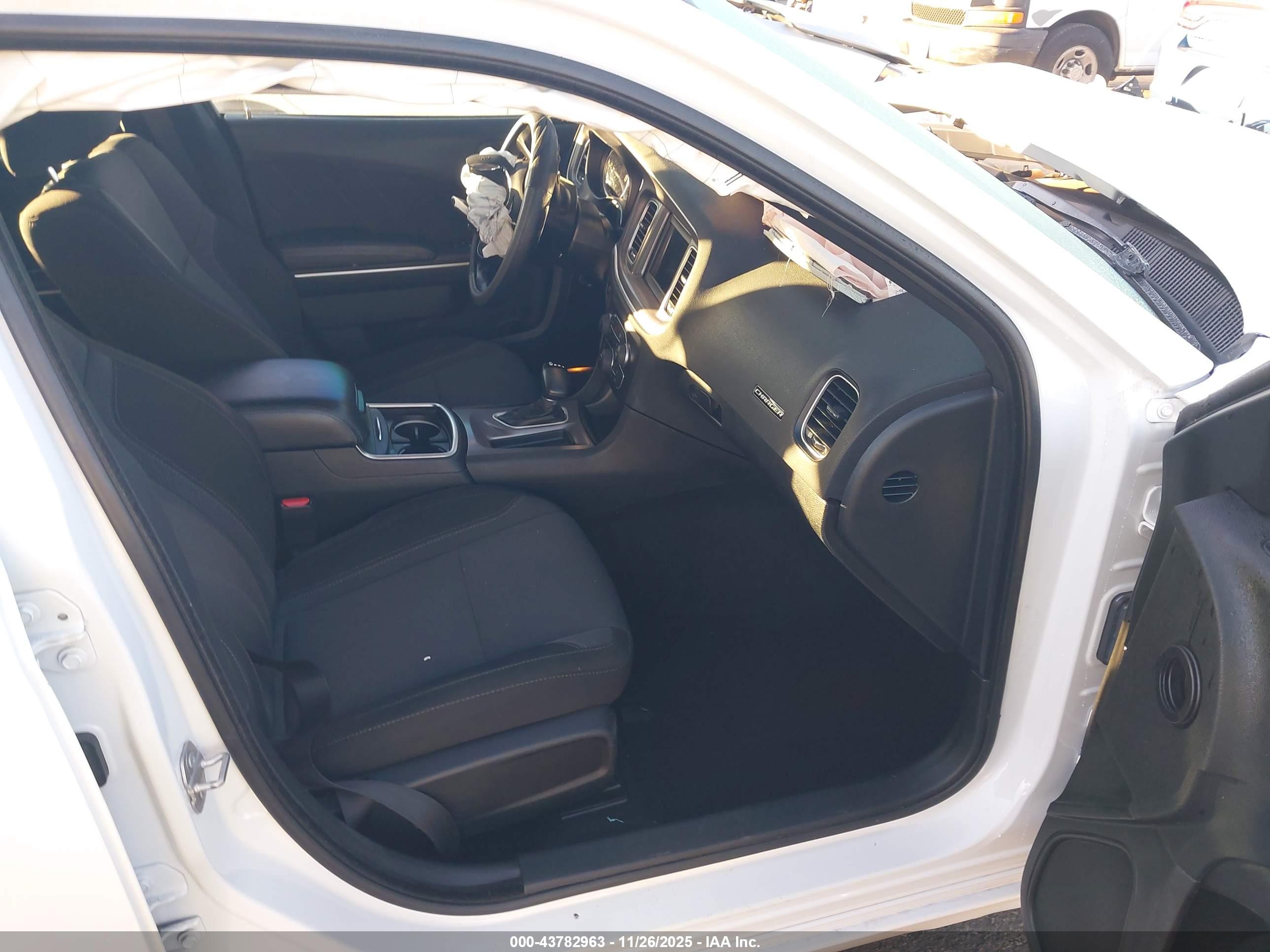 DODGE CHARGER image 5