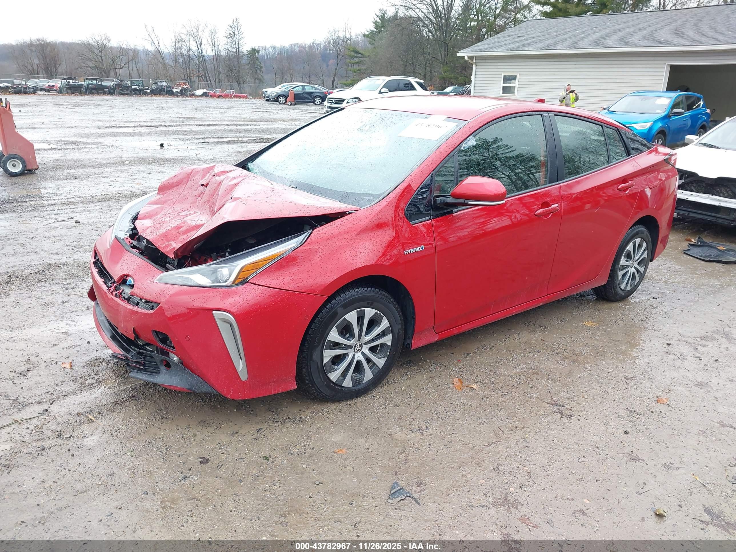 TOYOTA PRIUS image 2