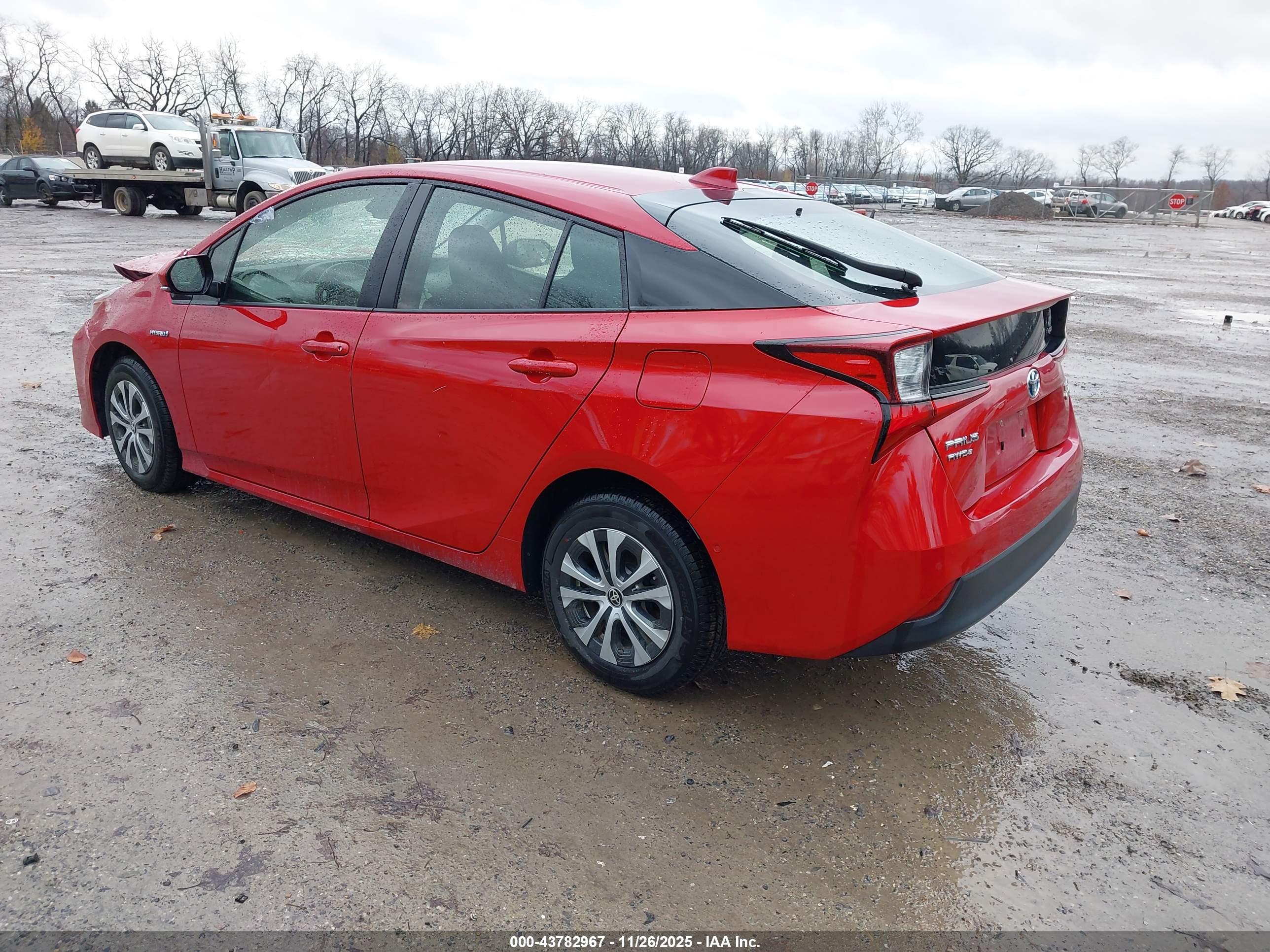 TOYOTA PRIUS image 3