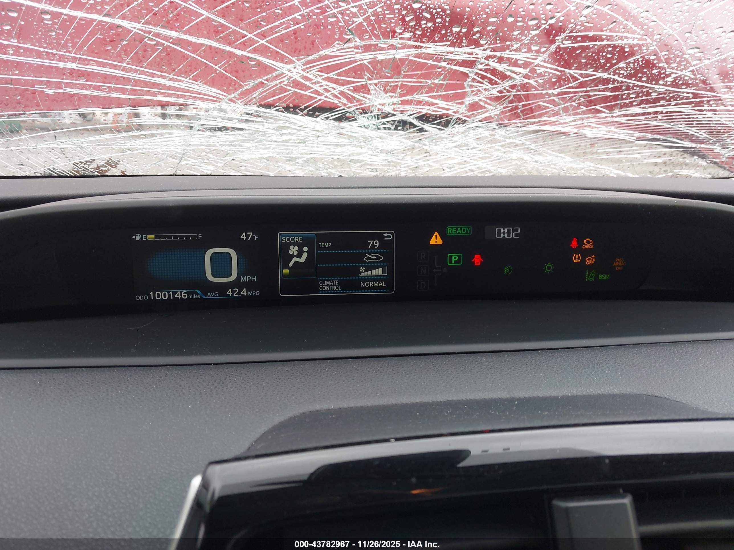 TOYOTA PRIUS image 7