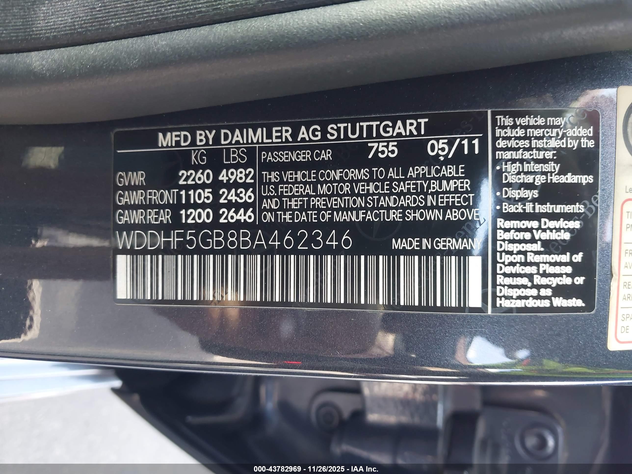 MERCEDES-BENZ E image 9