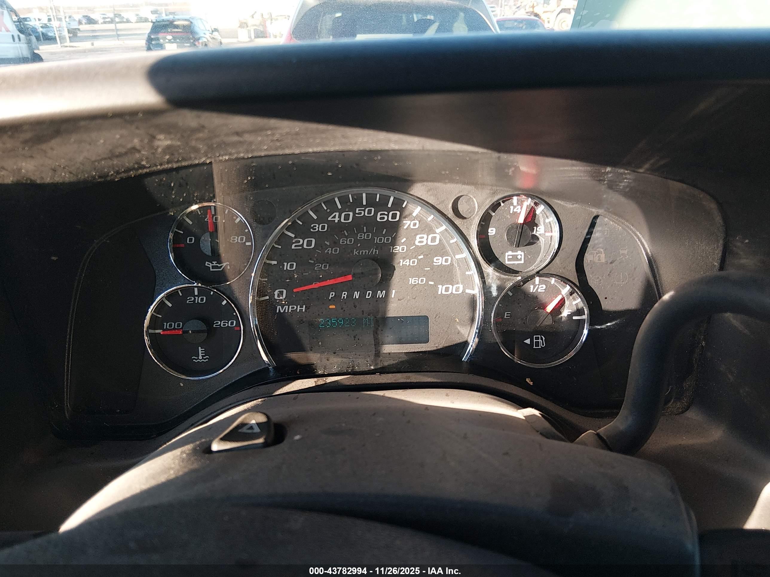 GMC SAVANA image 7