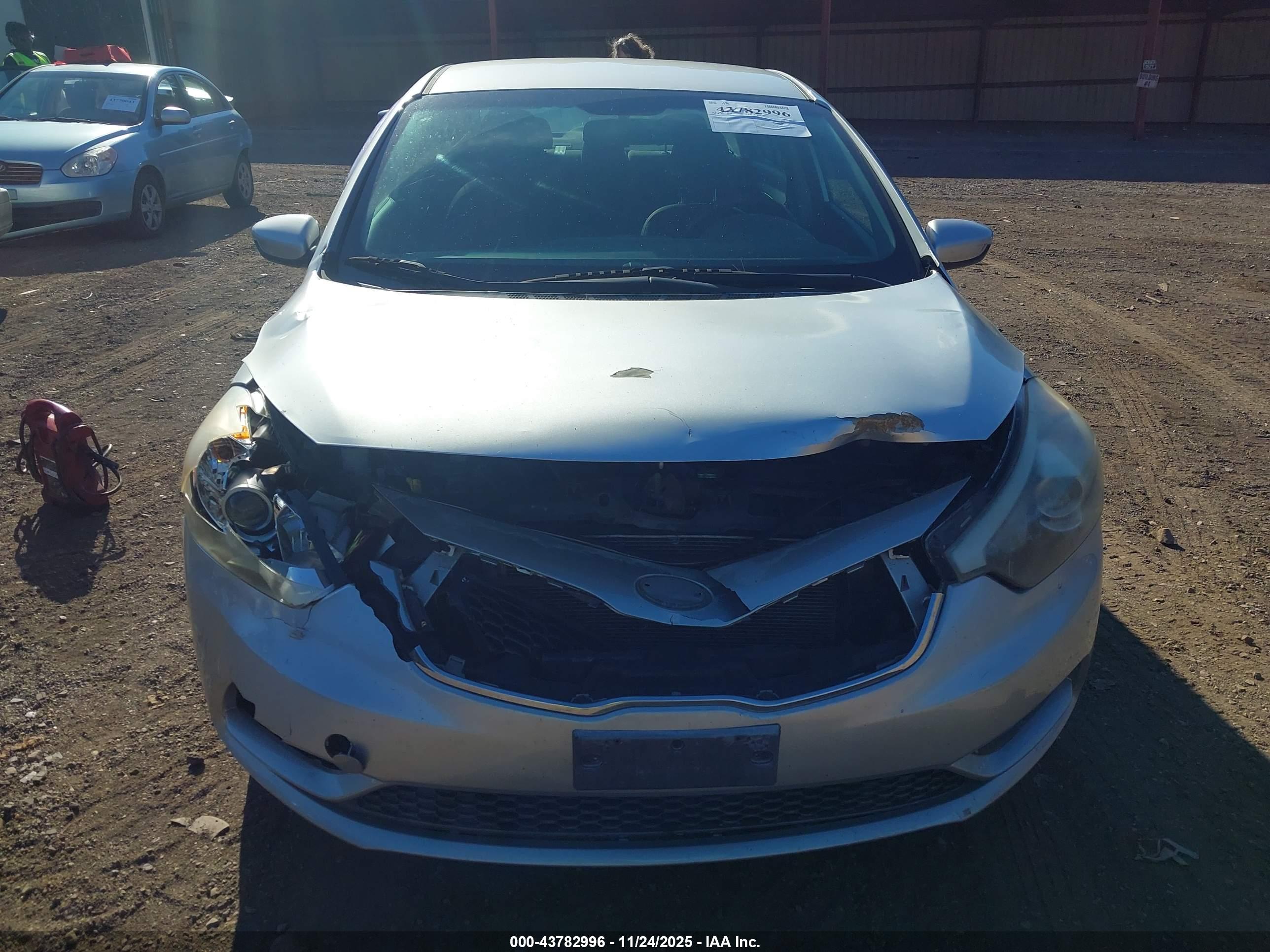 KIA FORTE image 6