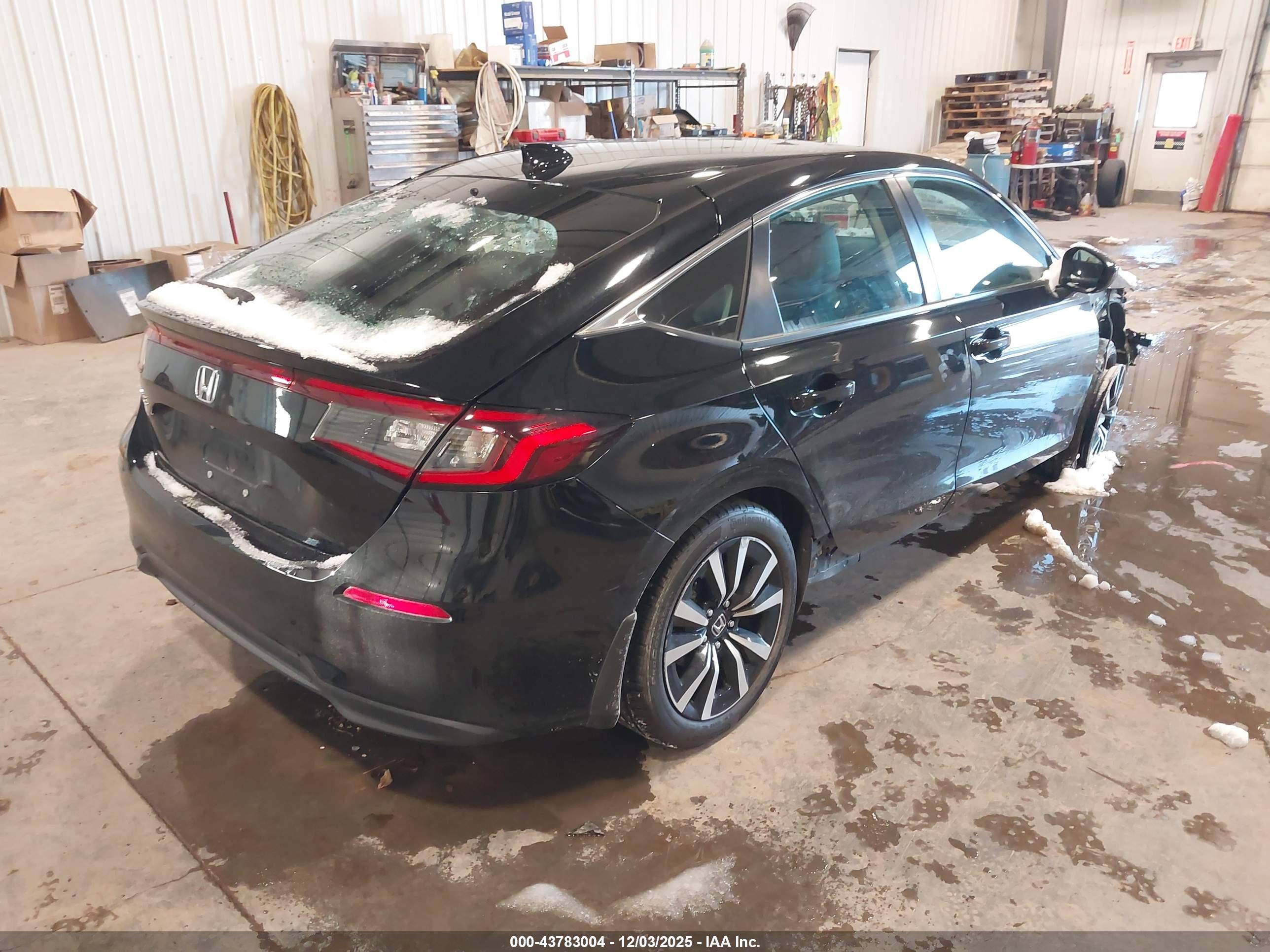 HONDA CIVIC image 4