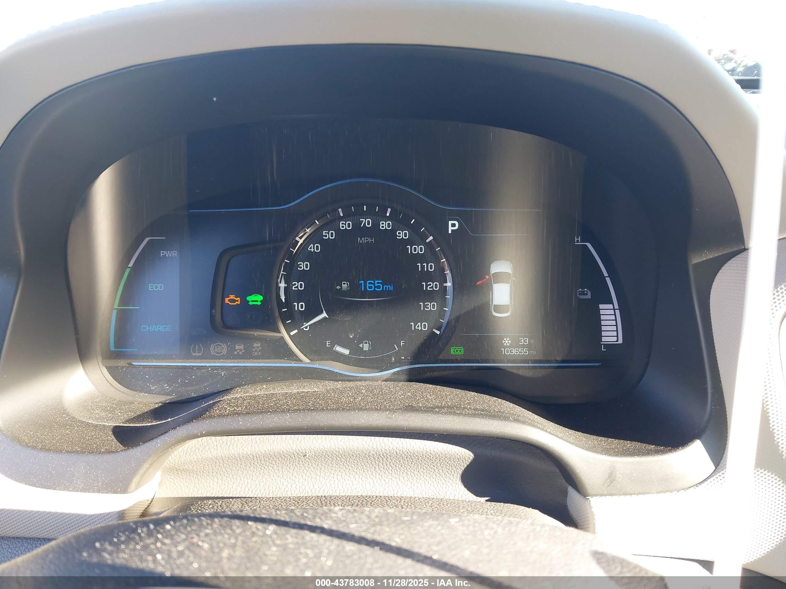HYUNDAI IONIQ image 7