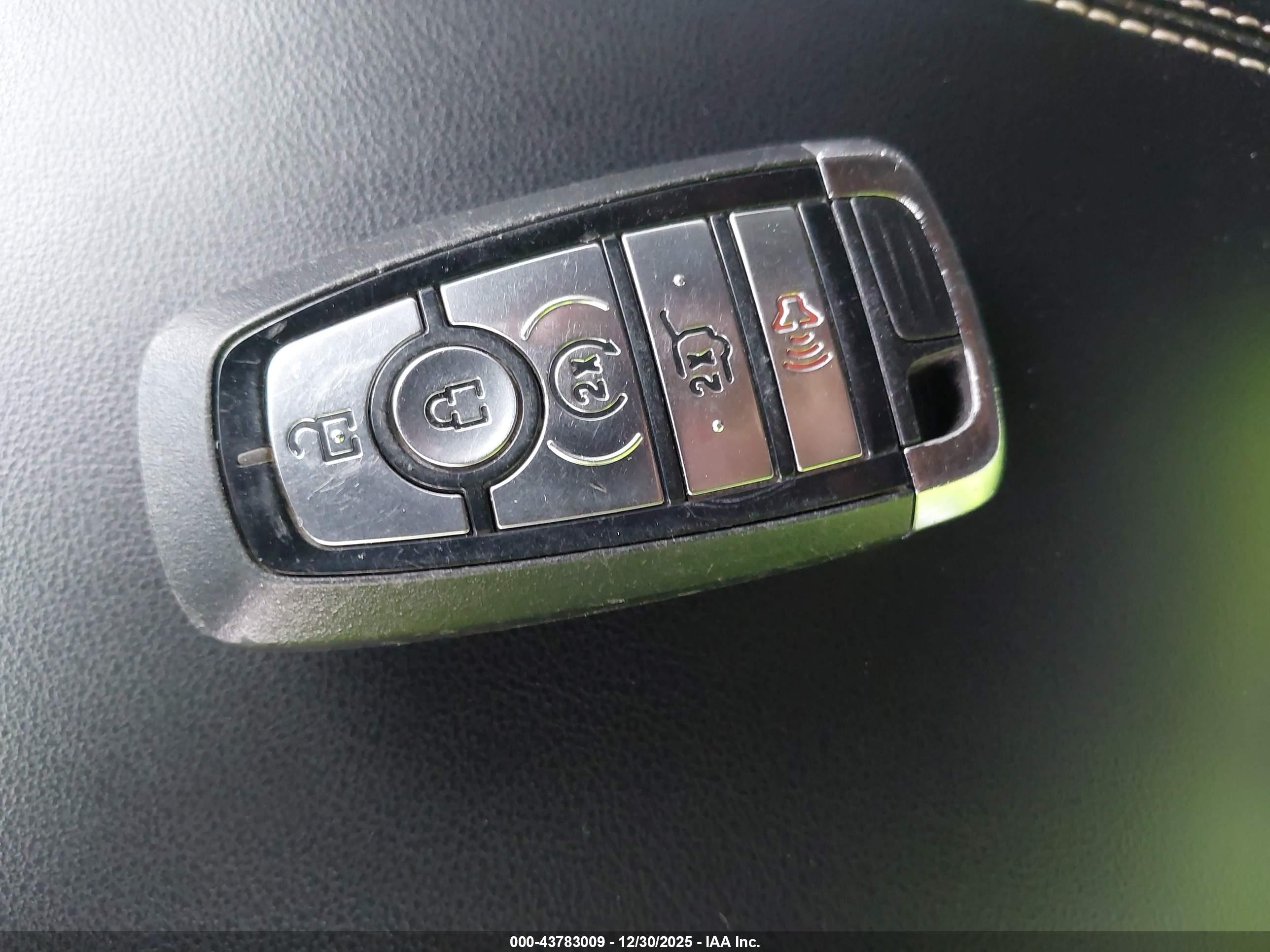 FORD EXPLORER image 11
