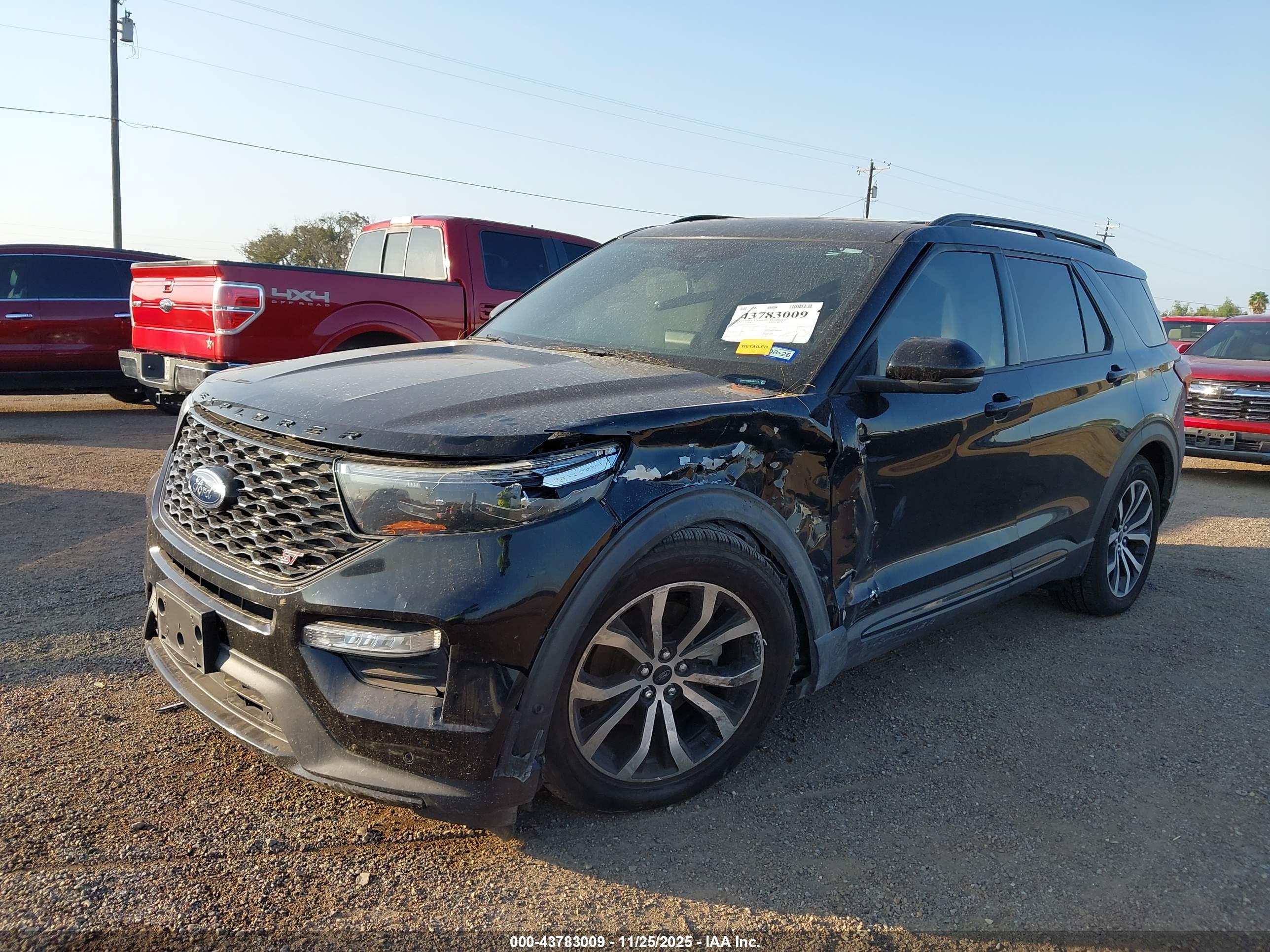 FORD EXPLORER image 2
